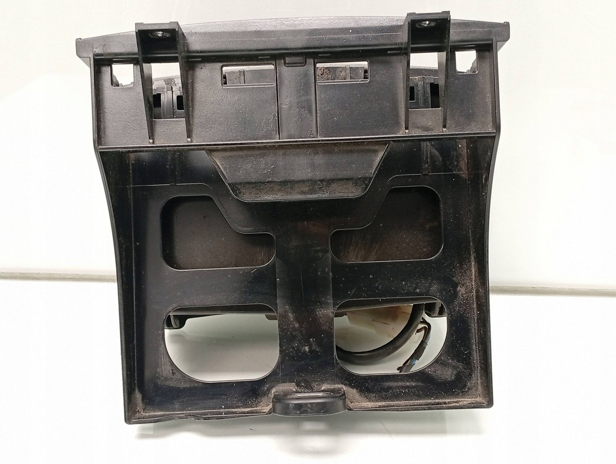 Dashboard bekerhouder Voor Volkswagen Crafter OEM 9066800558 image 3
