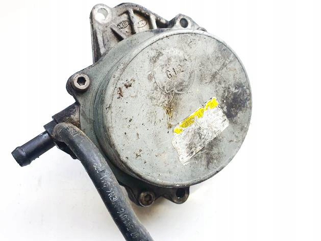 Bomba de vacío Hyundai OEM 288102A500 - Usada image 3