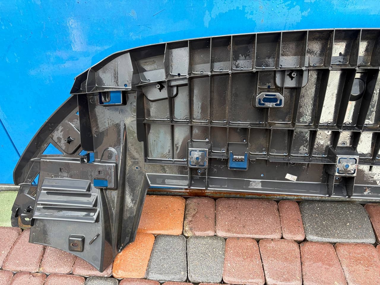 Underbottenplatta framför OEM 9675972180 - Begagnad image 5