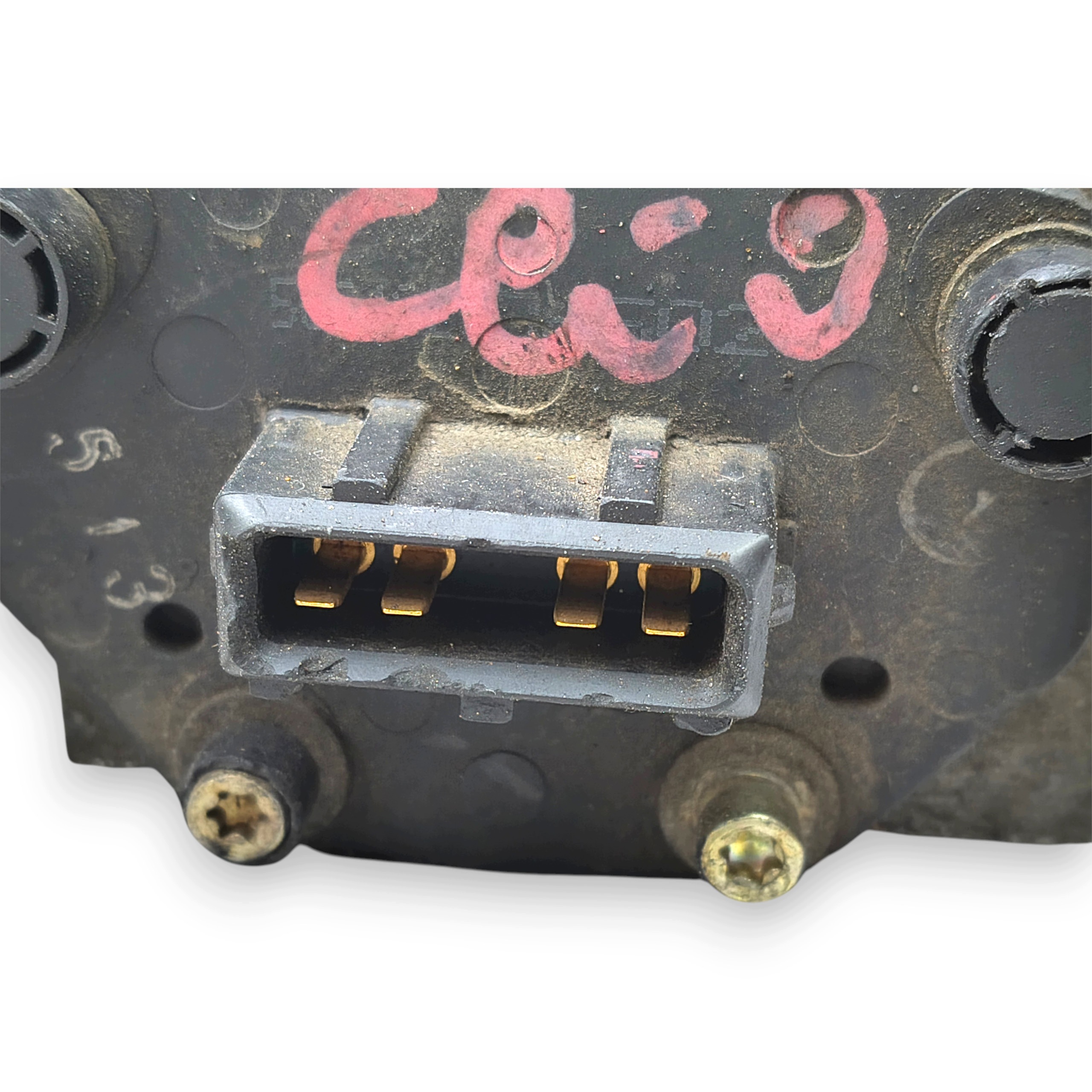 Kaasutin OEM 0132008600 VW Polo II FL 1.3B:lle
