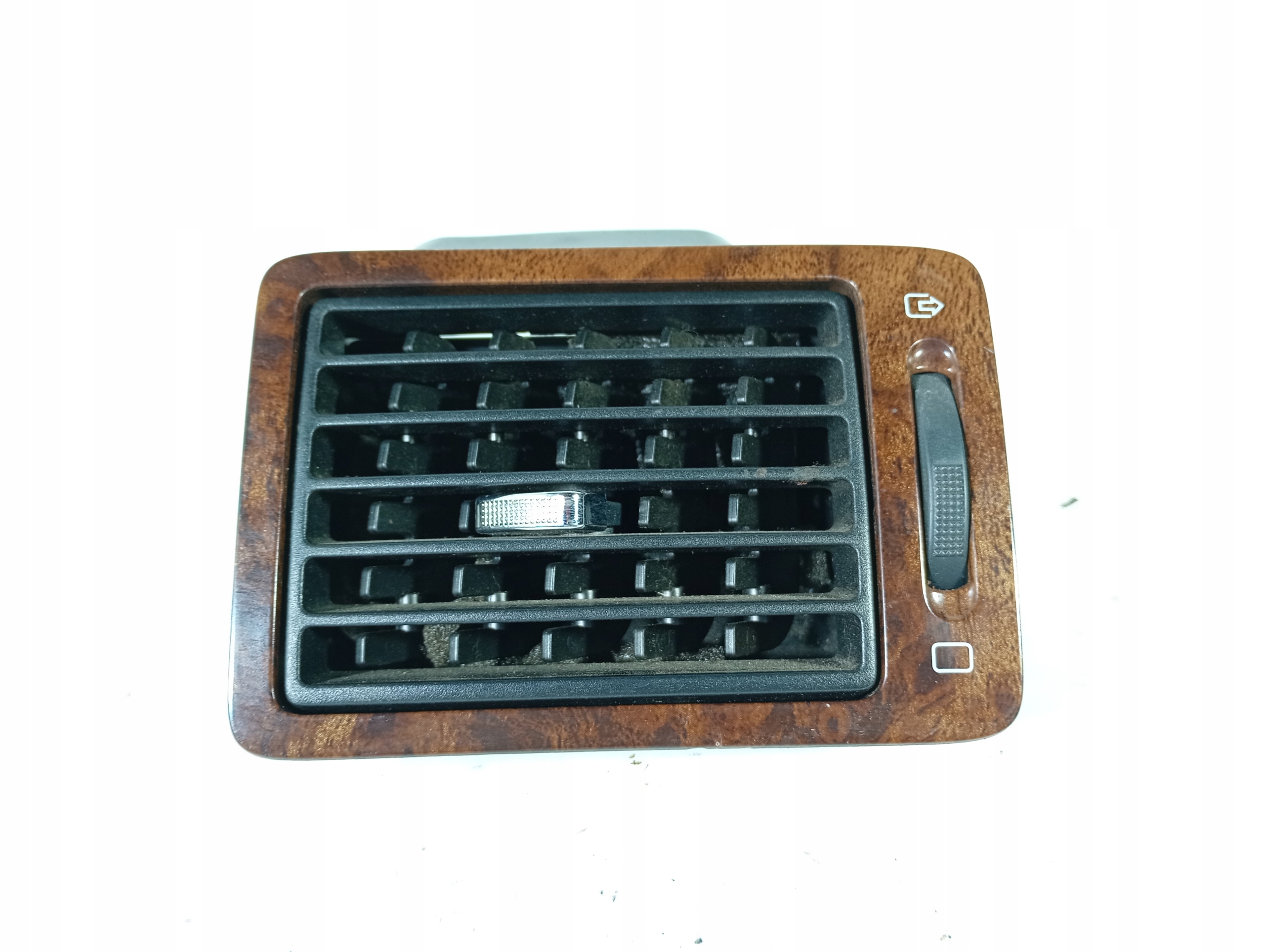 Grille de ventilation Peugeot 307 droite image 2
