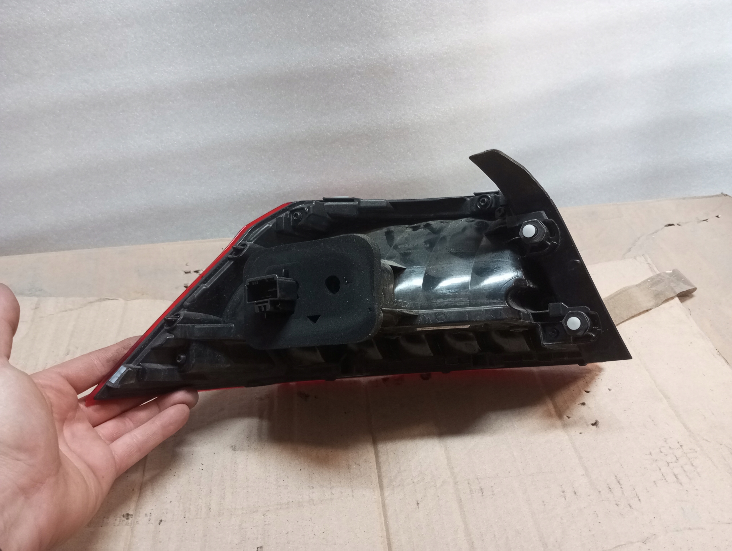 Baklykta VW Passat B8 lift bakre som ny 3G5945096J image 4