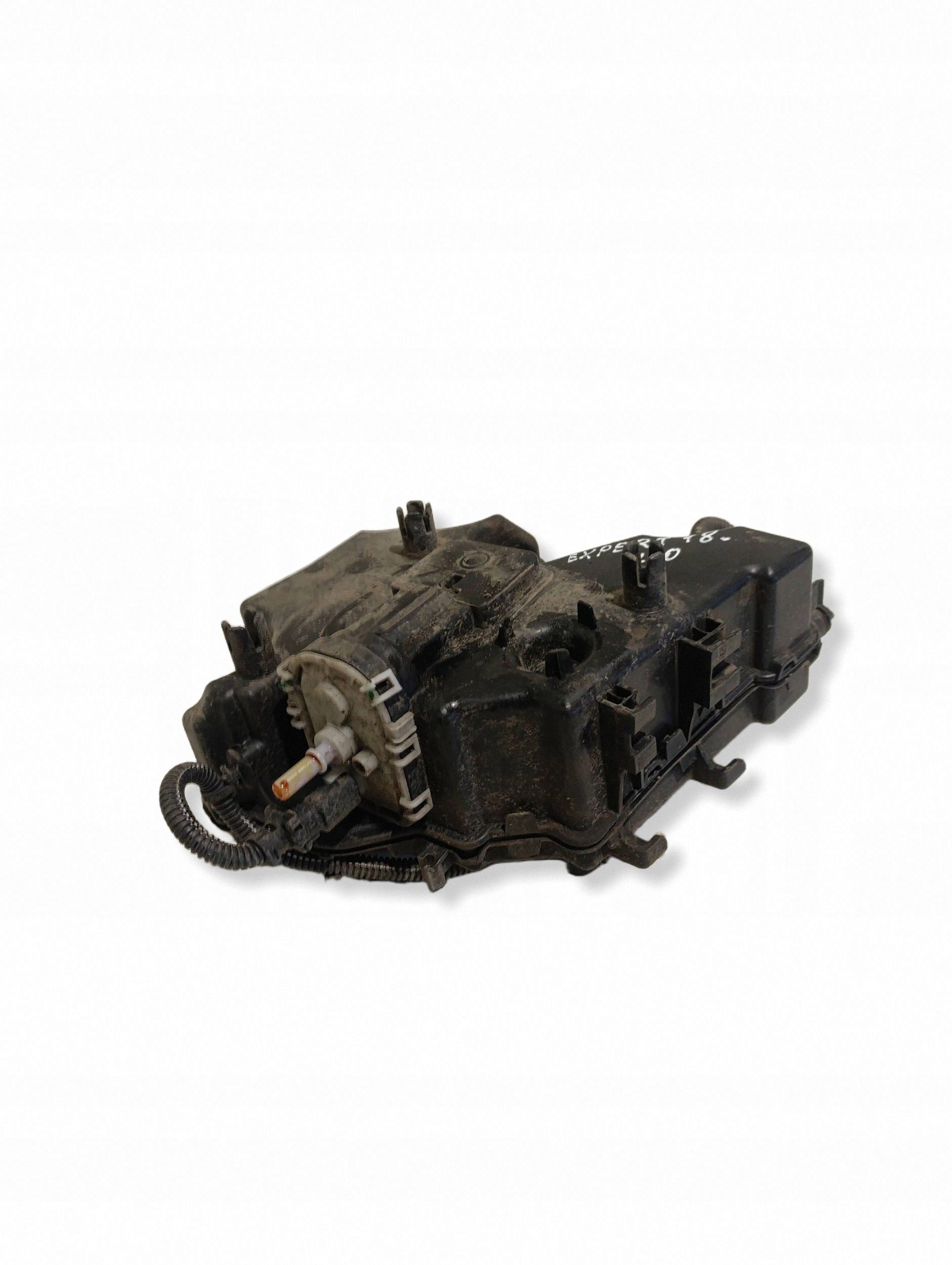 Peugeot Expert 2021 DPF-säiliö OEM 9806830680