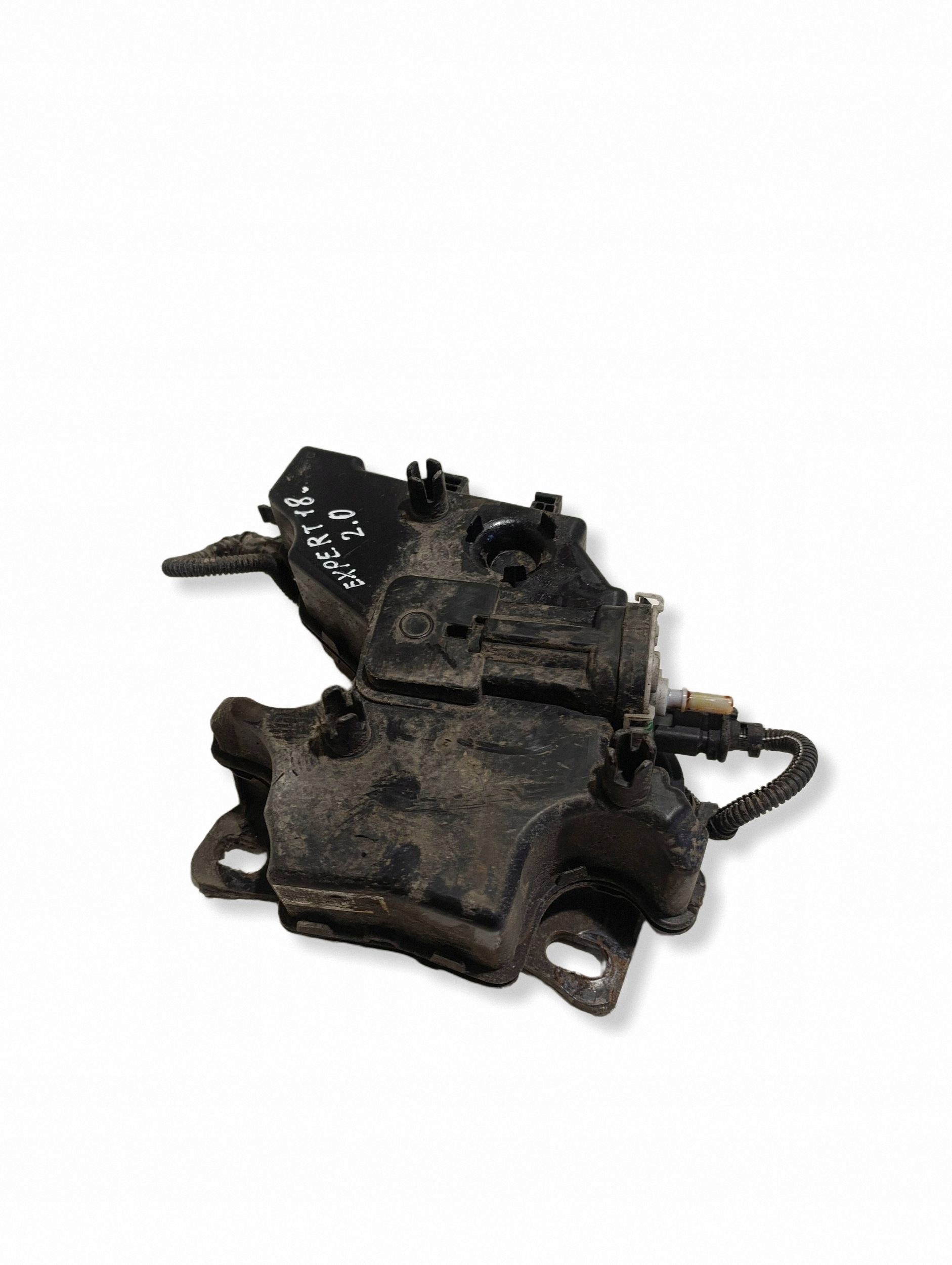 Peugeot Expert 2021 DPF-säiliö OEM 9806830680 image 3