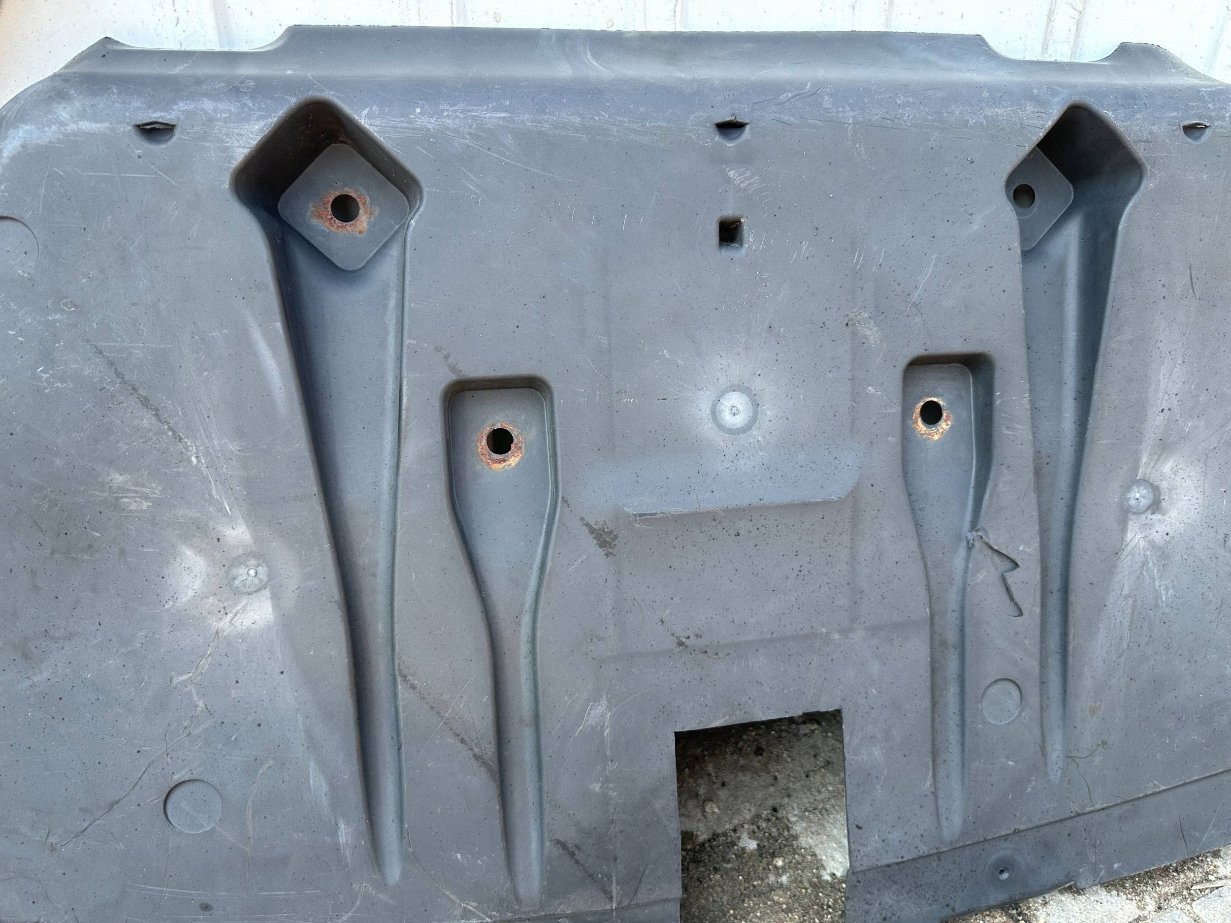 OEM 748A00003R Cubierta Parachoques Motor Renault Laguna III image 3
