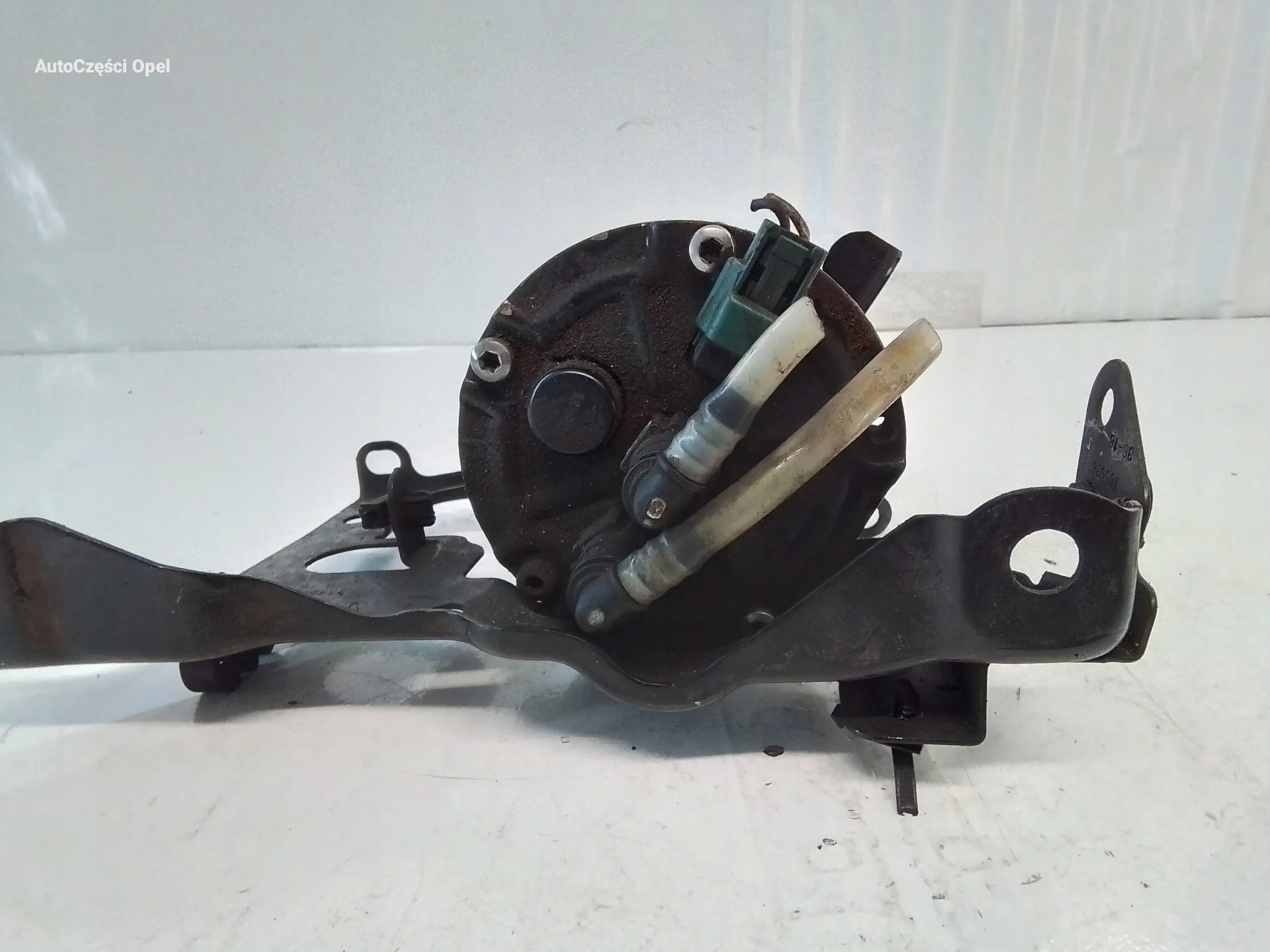 Bränslefilterfäste OEM 164003263R för Opel Vivaro image 3