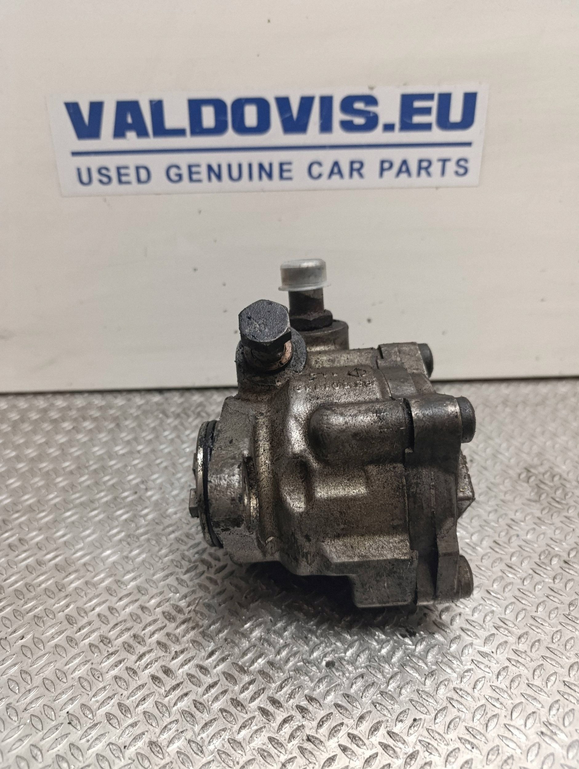 Pompe de direction assistée Citroen Jumper OEM 7682955142 image 4
