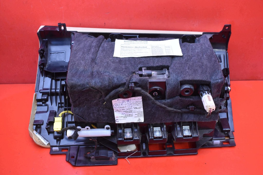 Guardaobjetos pasajero OEM 97055220409 Porsche Panamera image 5