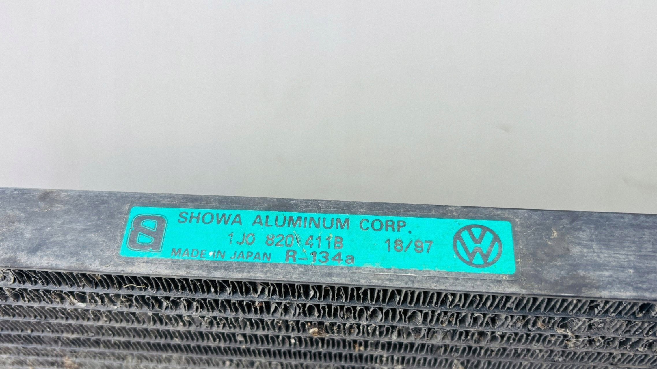 Begagnad AC-kondensor OEM 1J0820411B för VW Golf IV 1.6 image 4