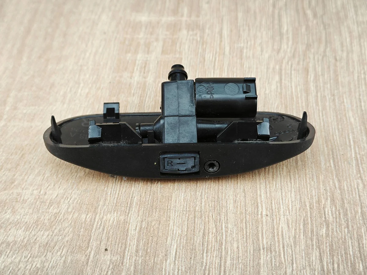Buse de lave-glace Audi A4 B9 A5 F5 Droite OEM