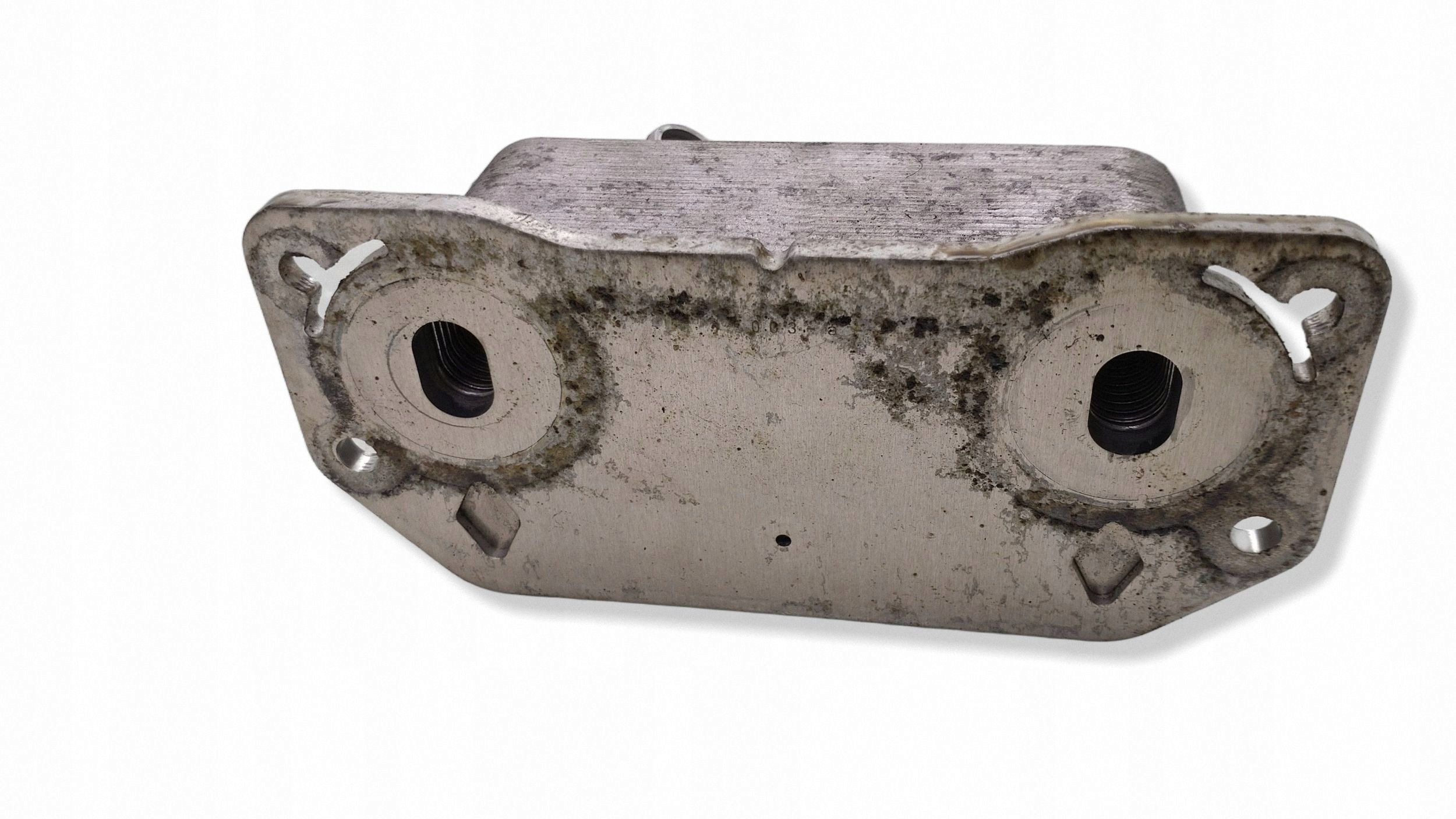 Arrefecedor de óleo Volvo V70 2.0 D4 OEM 31368636 Usado image 3