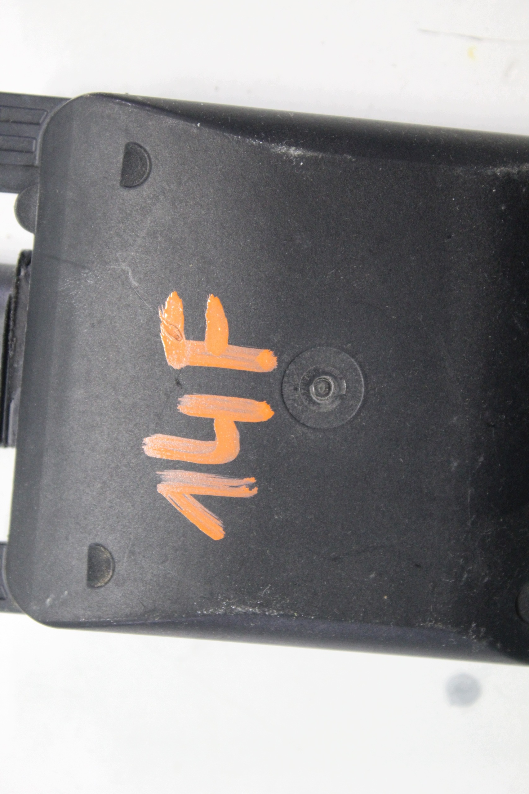 Rijstrookassistent radar OEM 2Q0907685H VW/Audi image 4