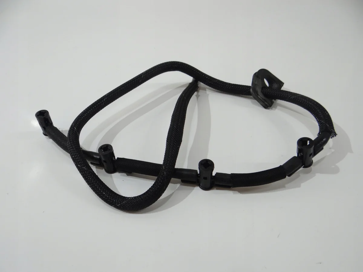 BMW E60 E61 LCI N47D20A Overflow Hose 7807228 image 3