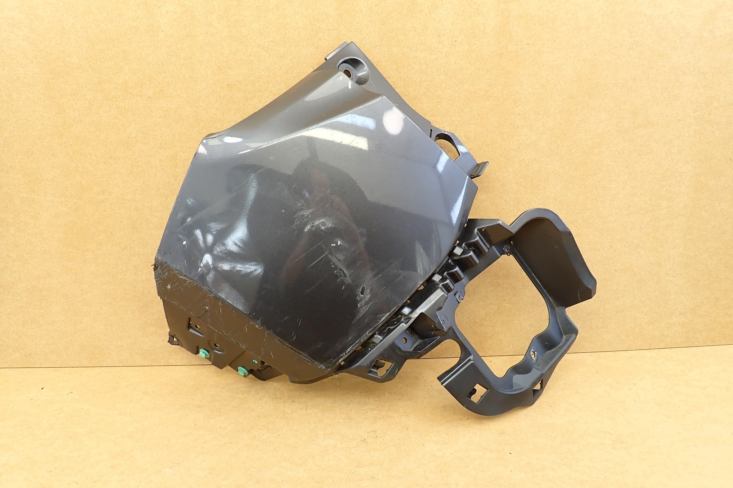 Jeep Renegade 4Xe linke hintere Eckverkleidung 735585022
