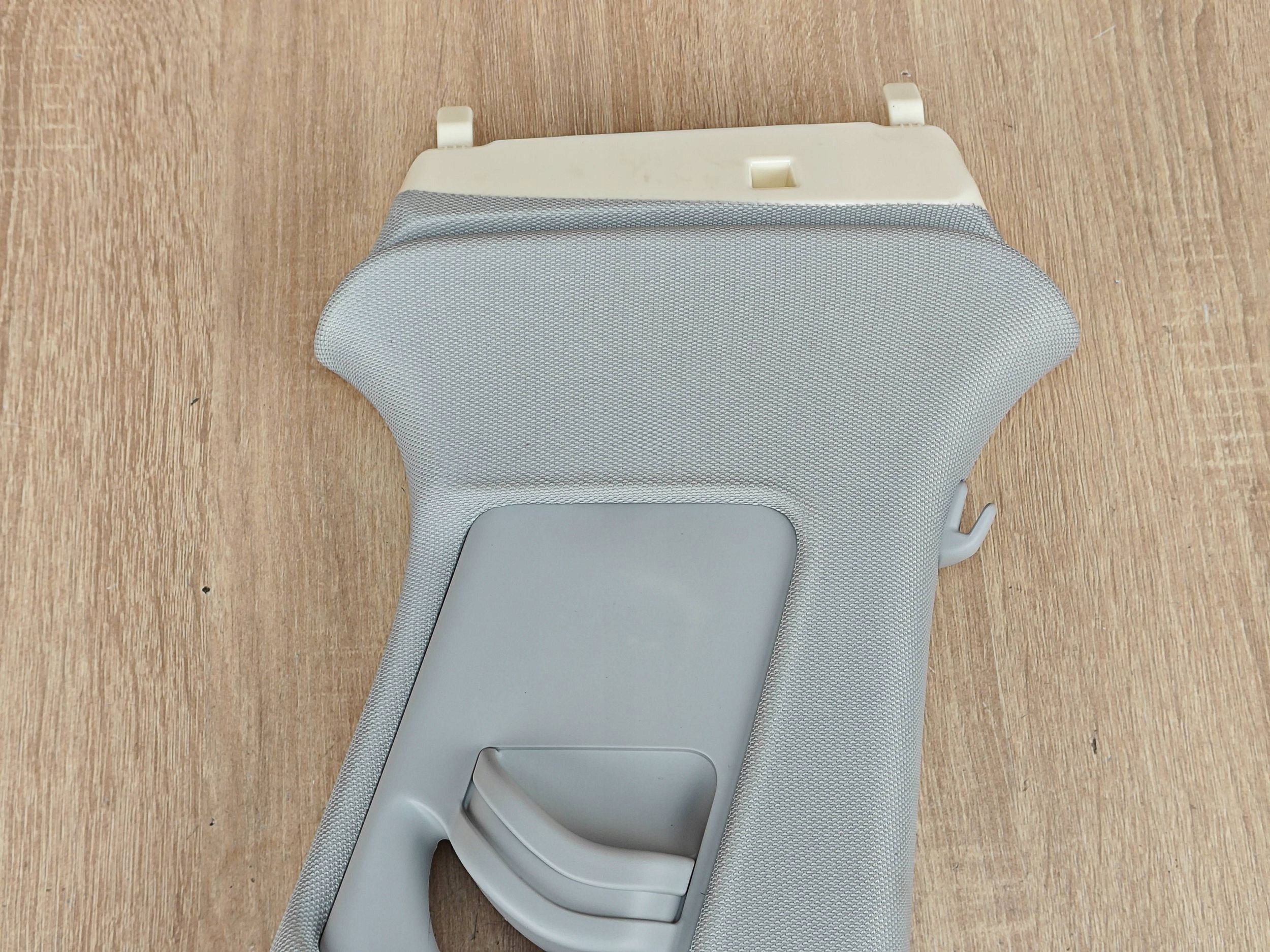Audi A6 S6 4G0 2010-18 Oikea B-pilarin kansi OEM 4G0867244A