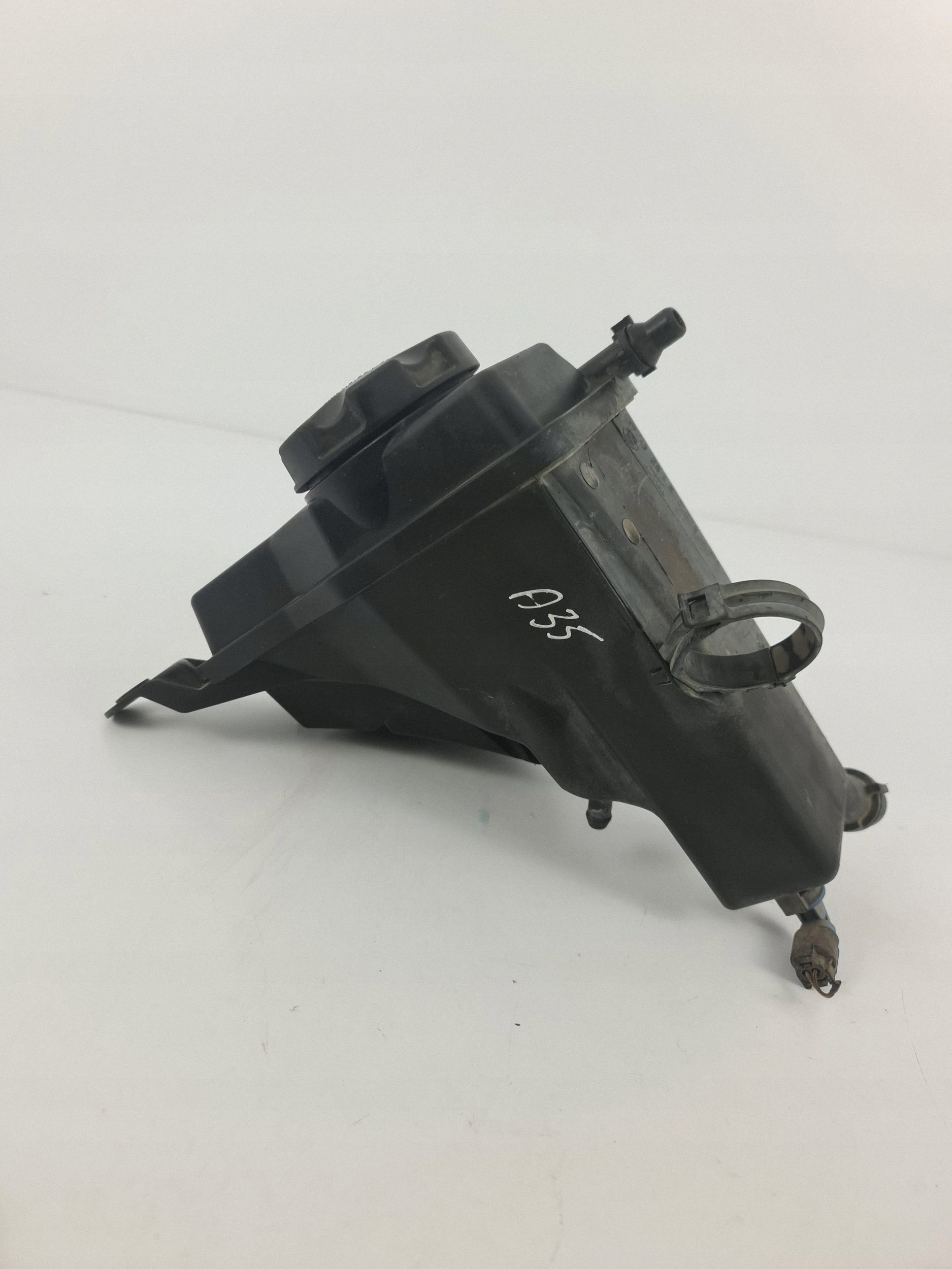 Réservoir d'expansion BMW OEM 8570079 image 3