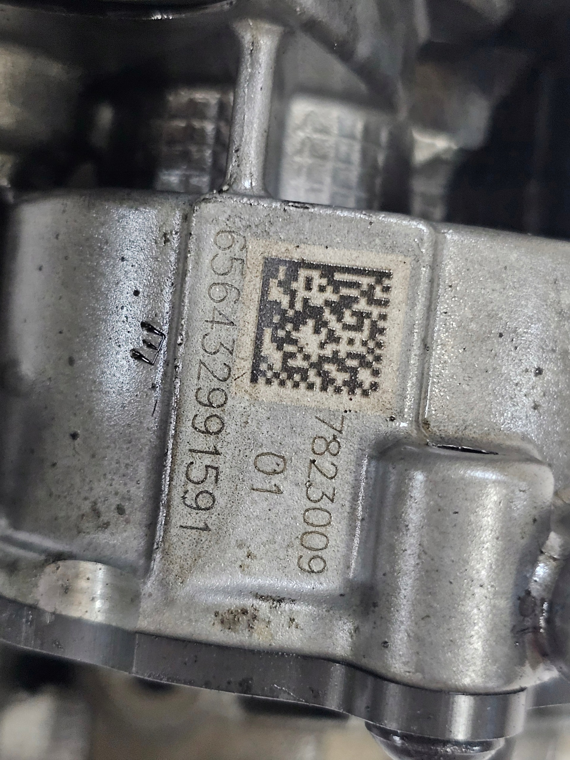Öljypumppu OEM 7823009 BMW N57 3.0D F10 F20 F30