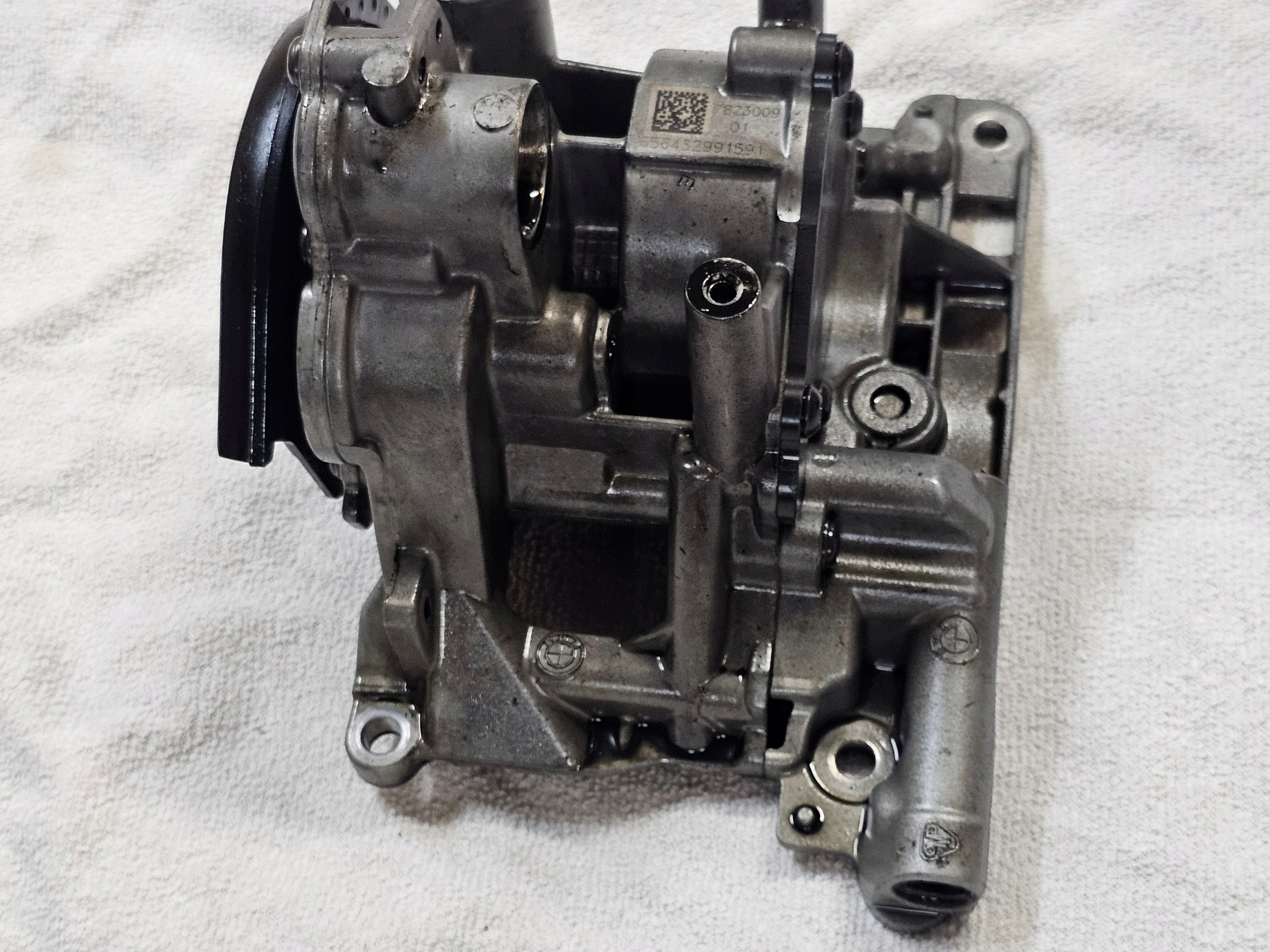 Ölpumpe OEM 7823009 für BMW N57 3.0D F10 F20 F30 image 6