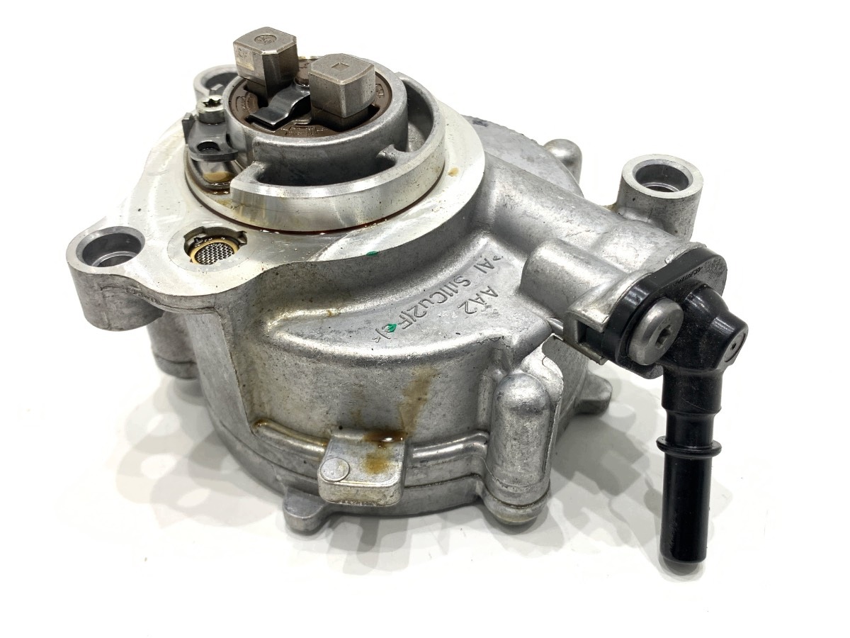 Tyhjiöpumppu OEM 9837539080 1.2 PureTech MHEV:lle