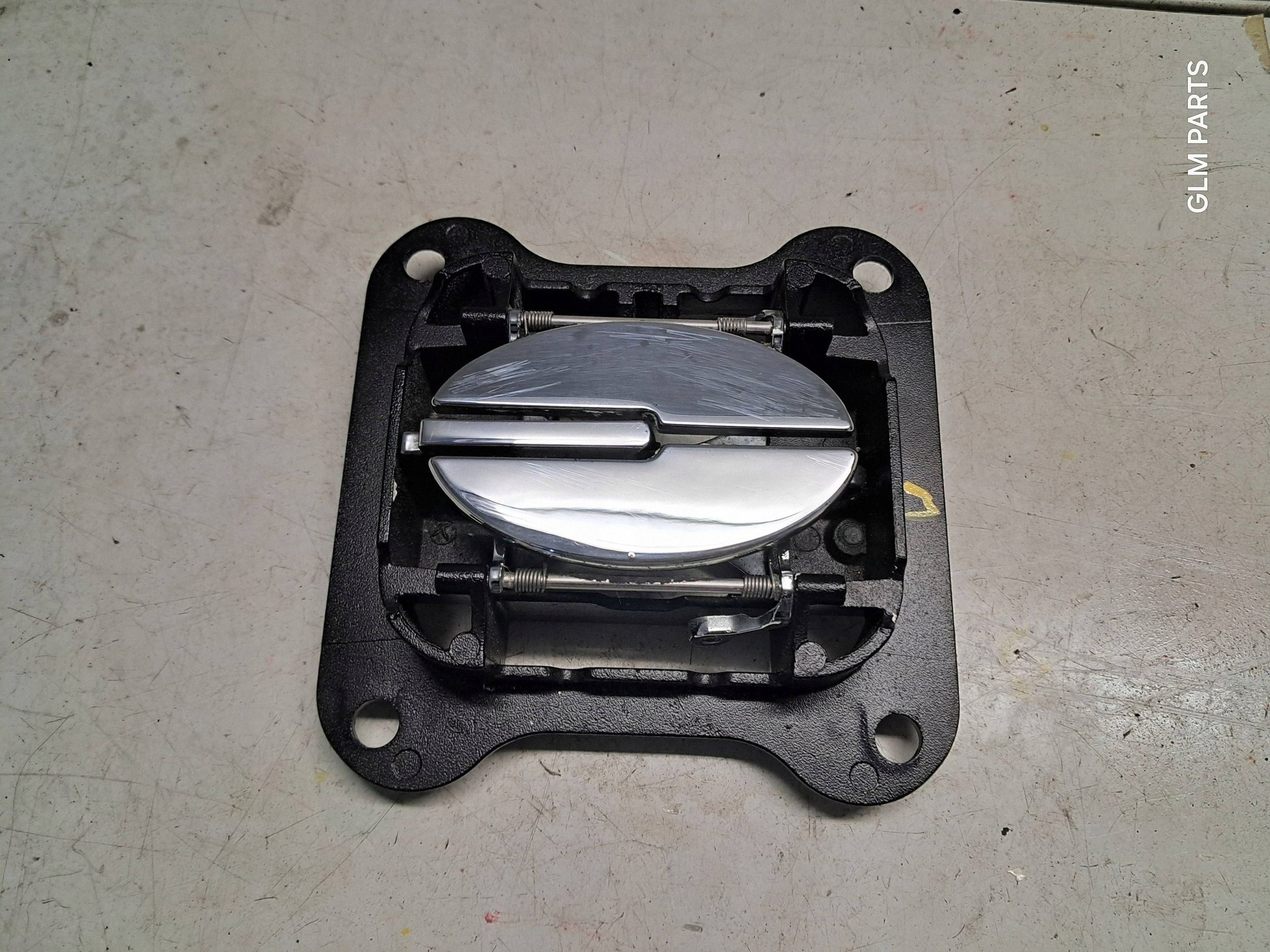 Travão teto Mercedes-Benz OEM A2097500525 Lado esquerdo image 2
