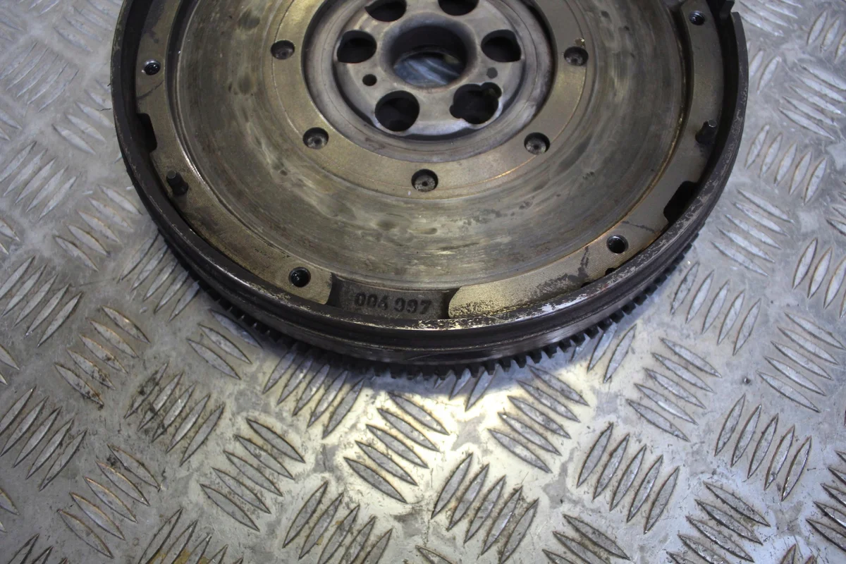 Volante Bimassa Sachs Audi A4 B6 2.0 FSI 33223