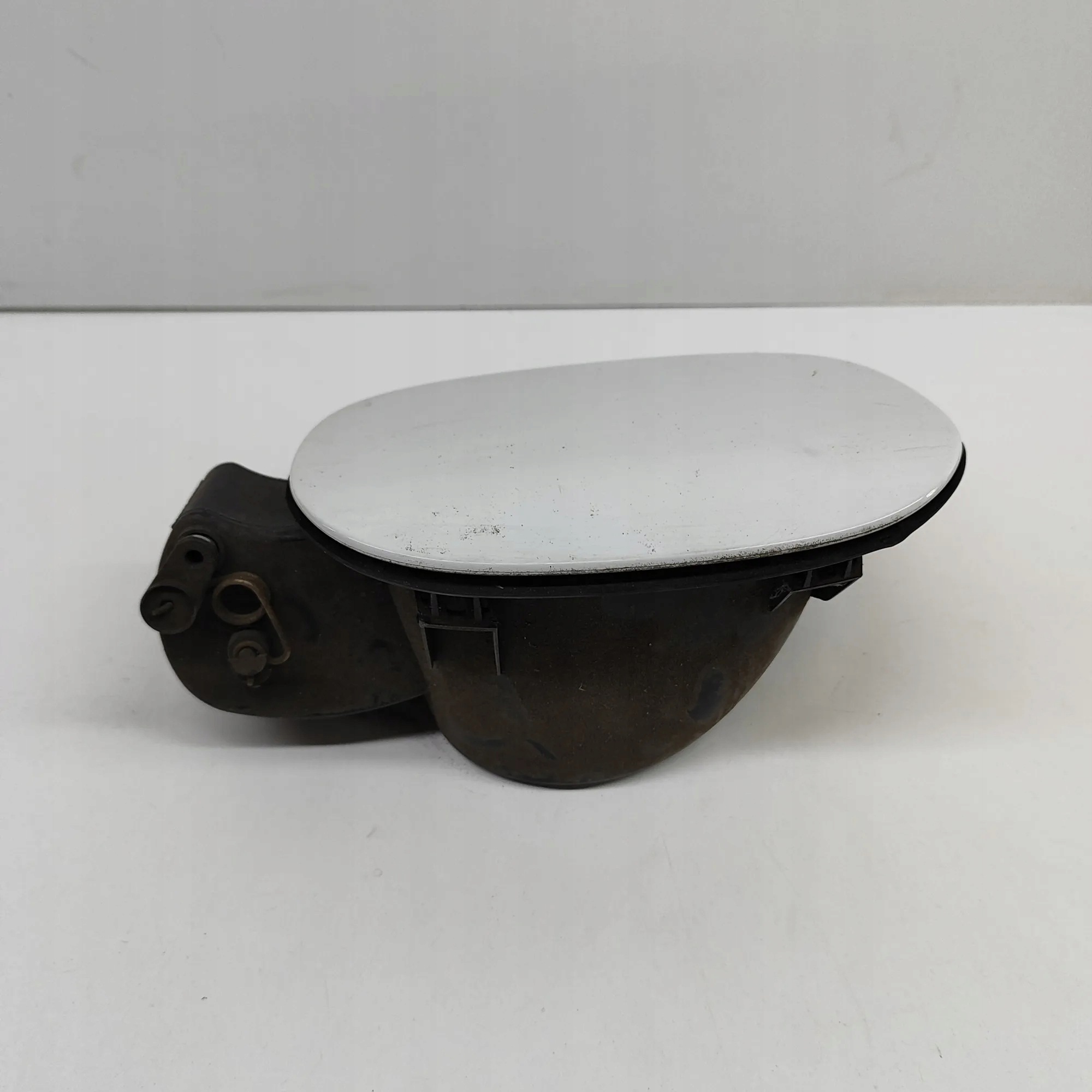 Mécanisme de trappe à carburant OEM 31335707 Volvo image 4