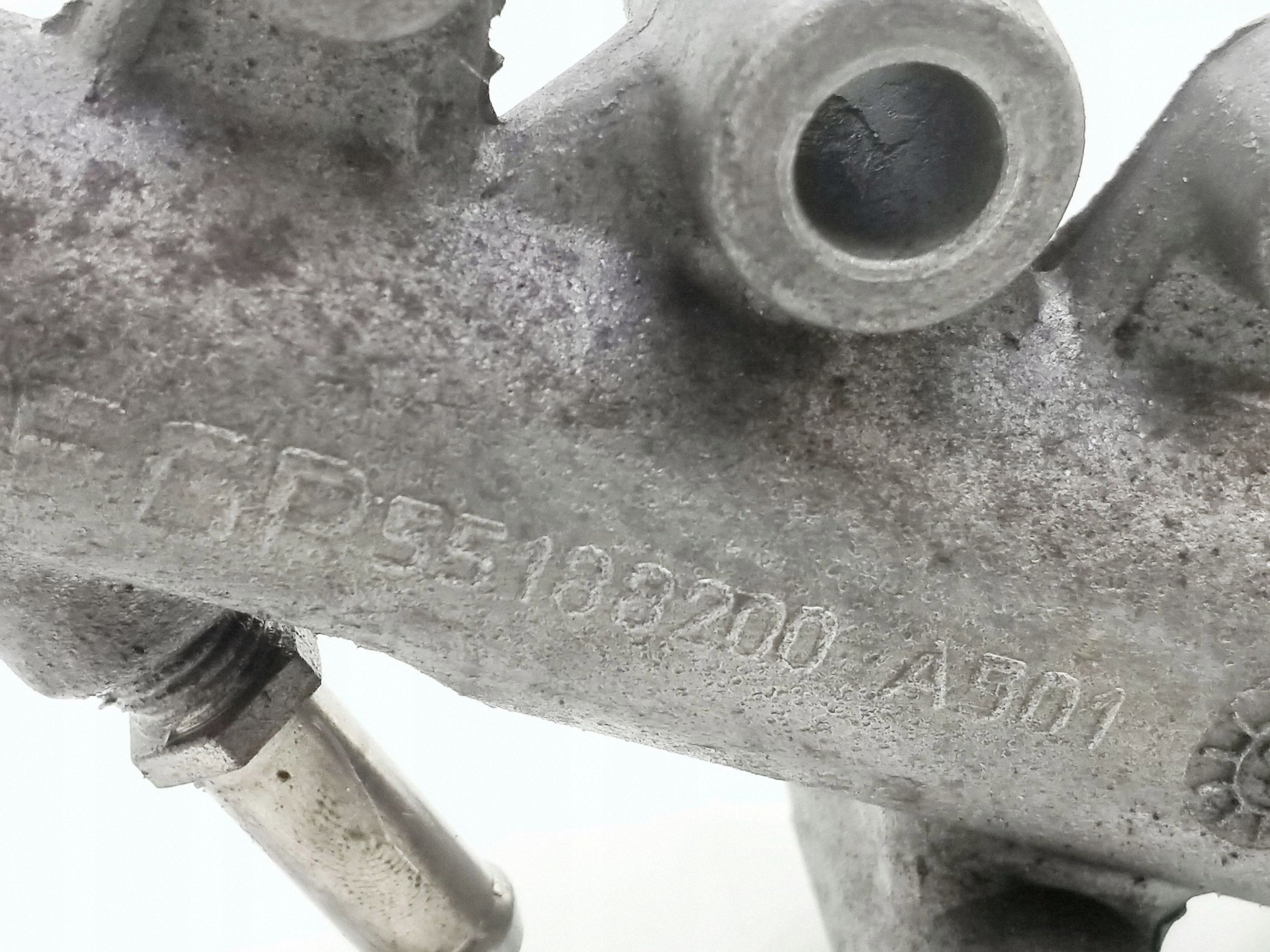 Régulateur pression carburant Opel Astra H OEM 55188200A501 image 4