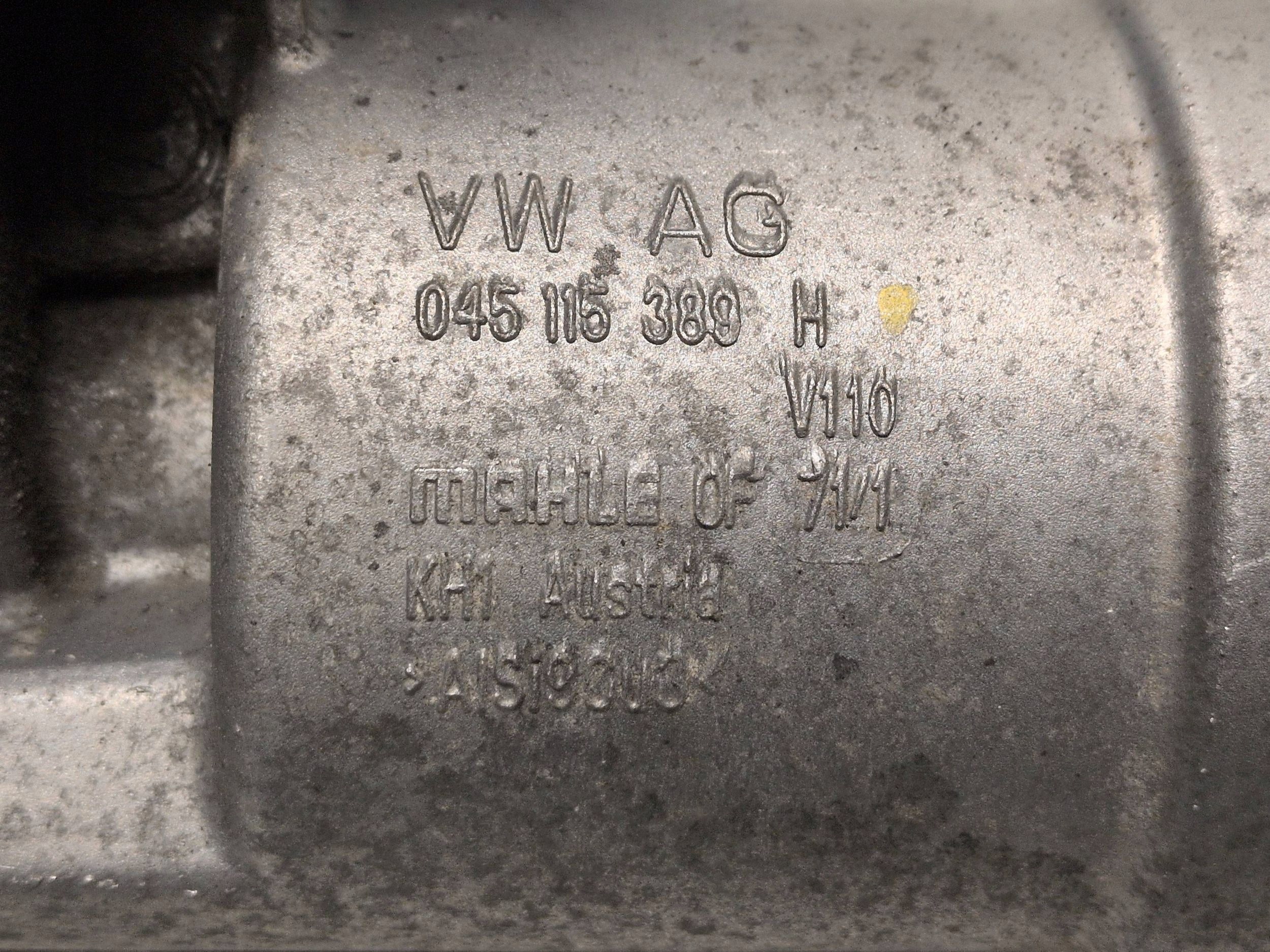 Ölfilterbasis Skoda Yeti OEM 045115389H - Gebraucht image 10