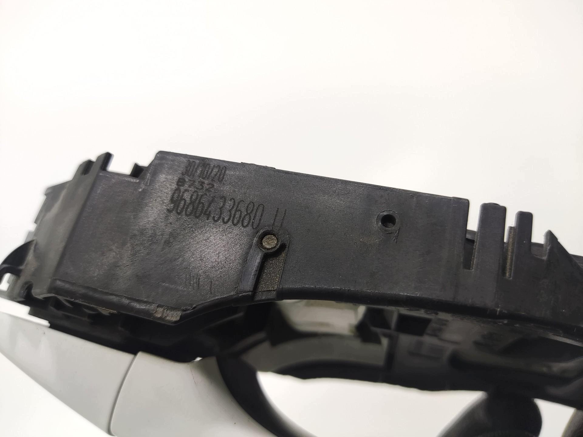 Äußere rechte hintere Türgriff OEM 9686433680 Peugeot 508 SW image 6