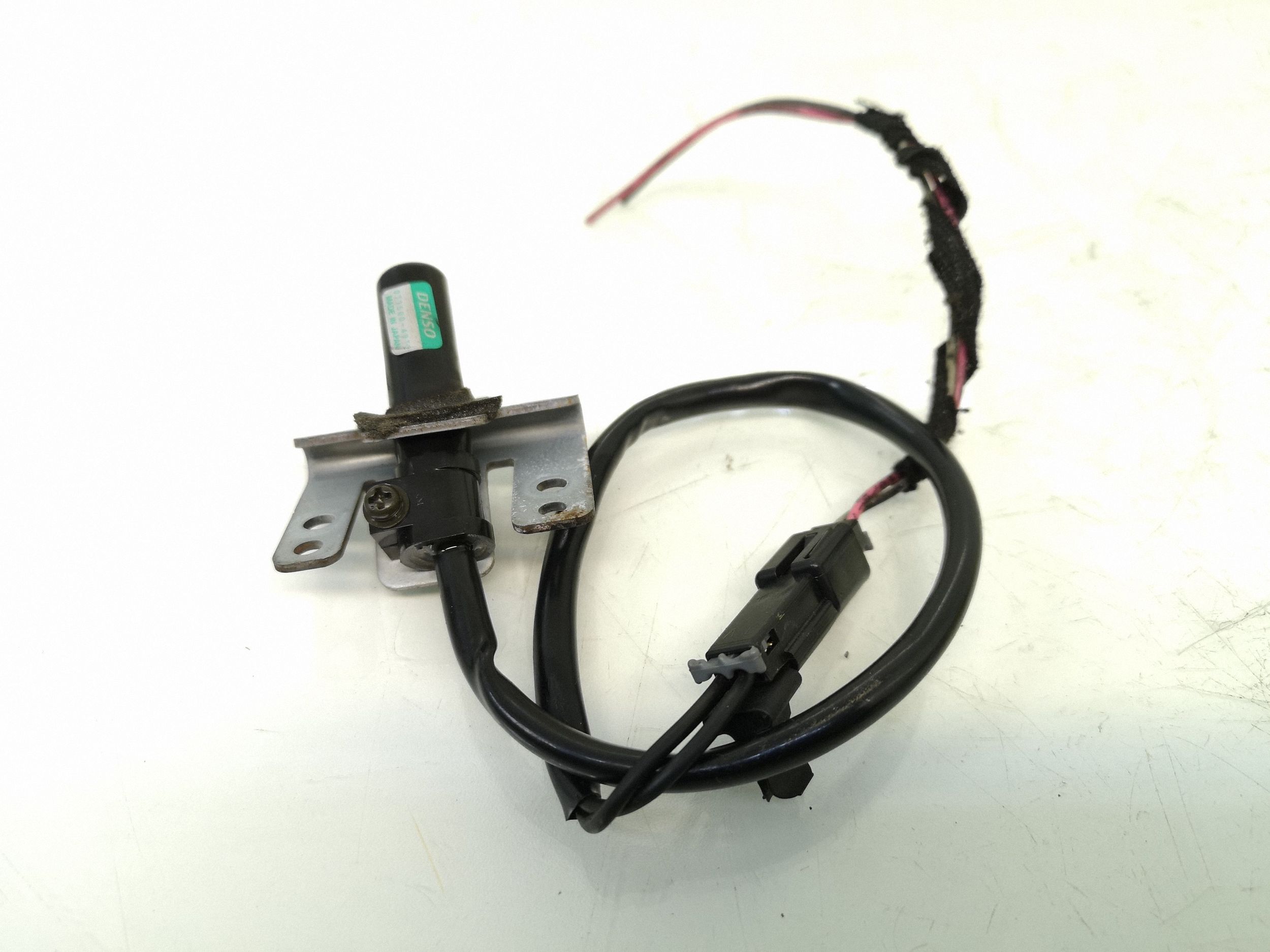 Sensor Temperatura Líquido Mercedes-Benz OEM 0775004932 image 2