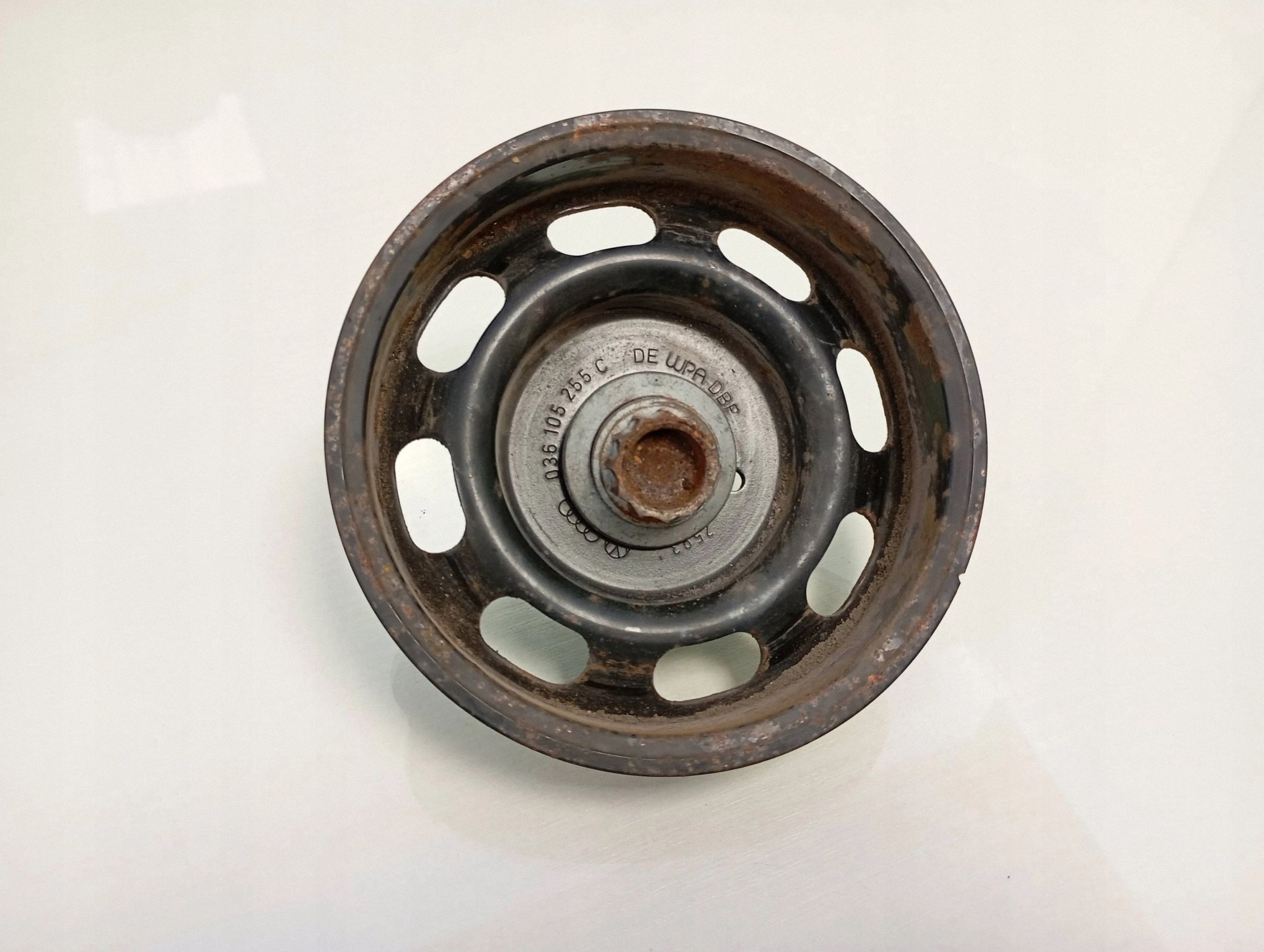Polia virabrequim OEM 036105255C para VW Golf IV image 2