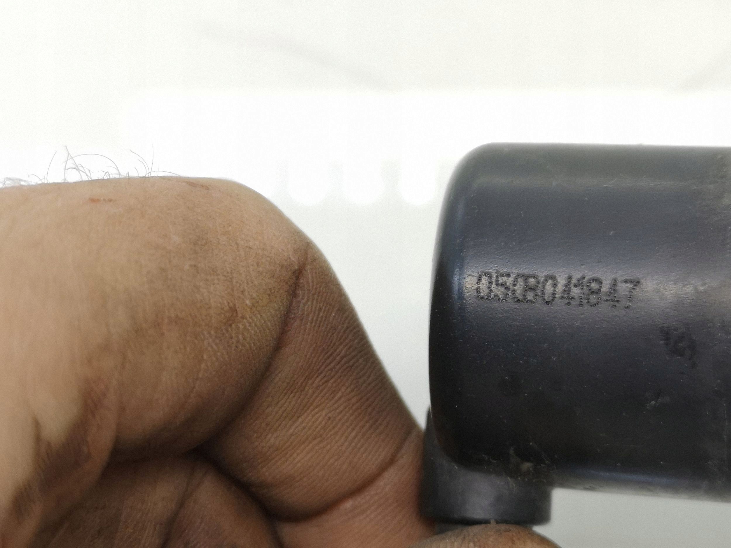 Ajovalopesuri OEM 0508041847 VW Golf V:lle image 4