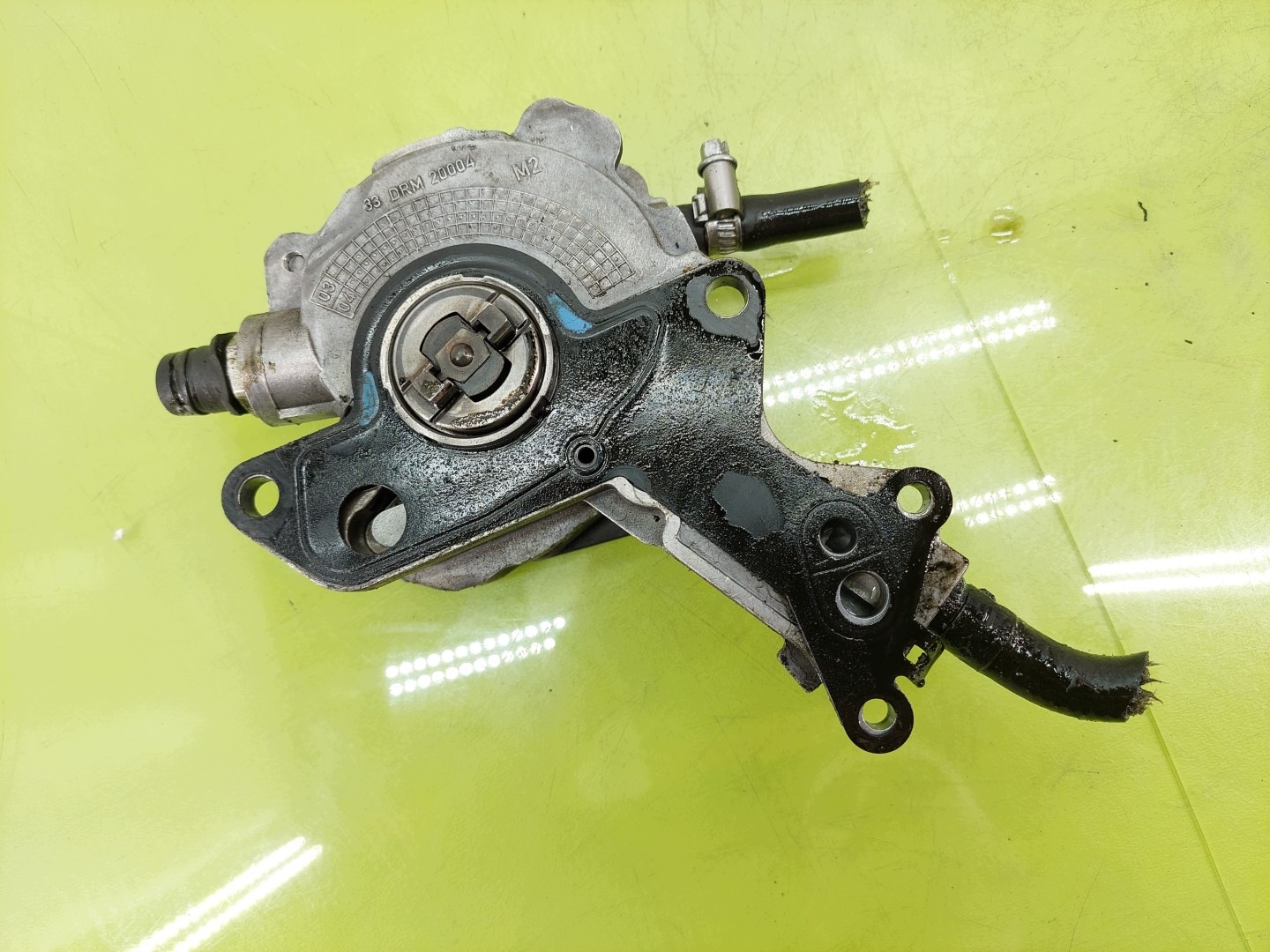 Bomba combustível Skoda Octavia Mk2 OEM 038145209E image 3