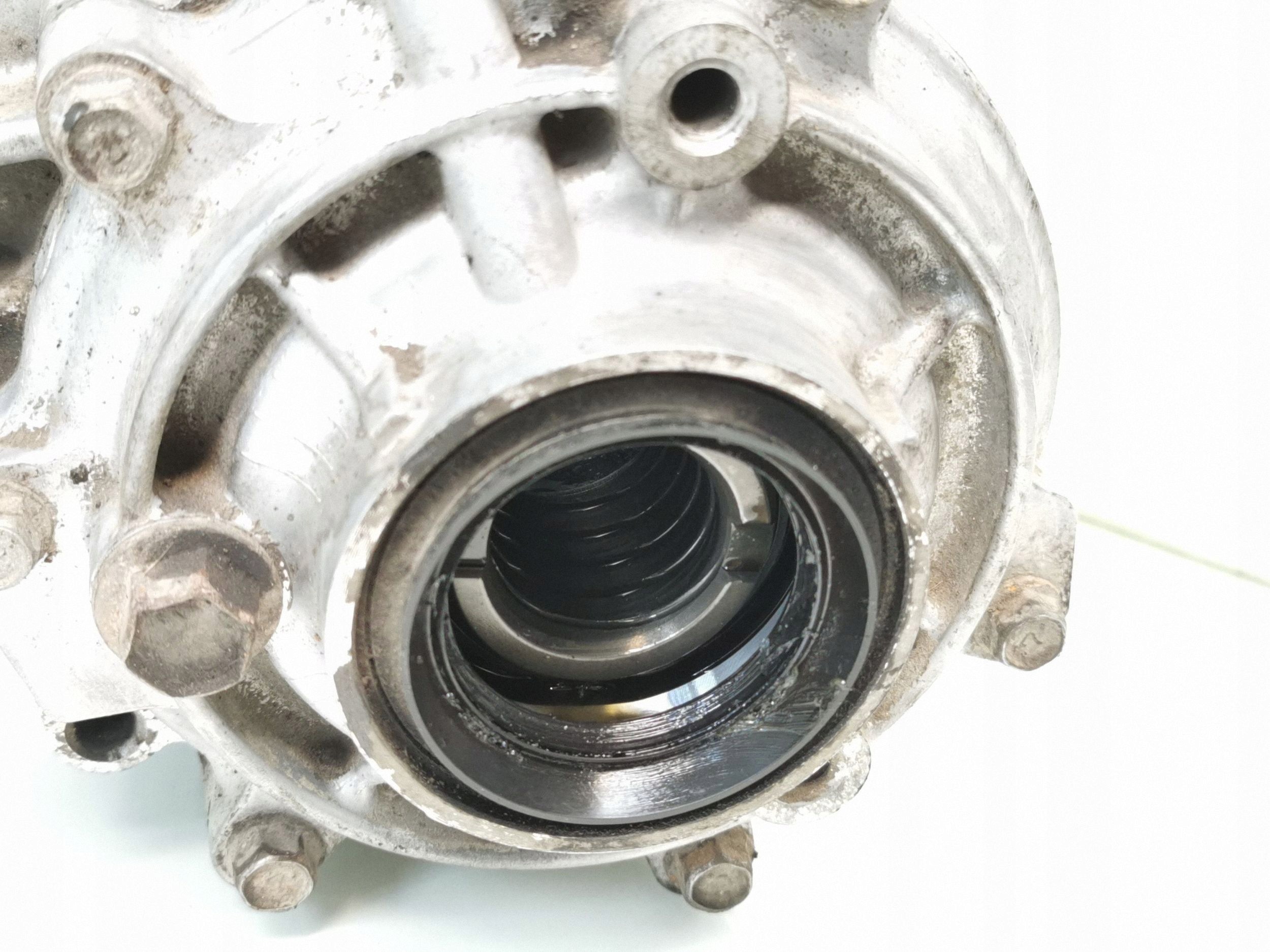 Redutor de caixa Mitsubishi OE 067036 - Usado image 4