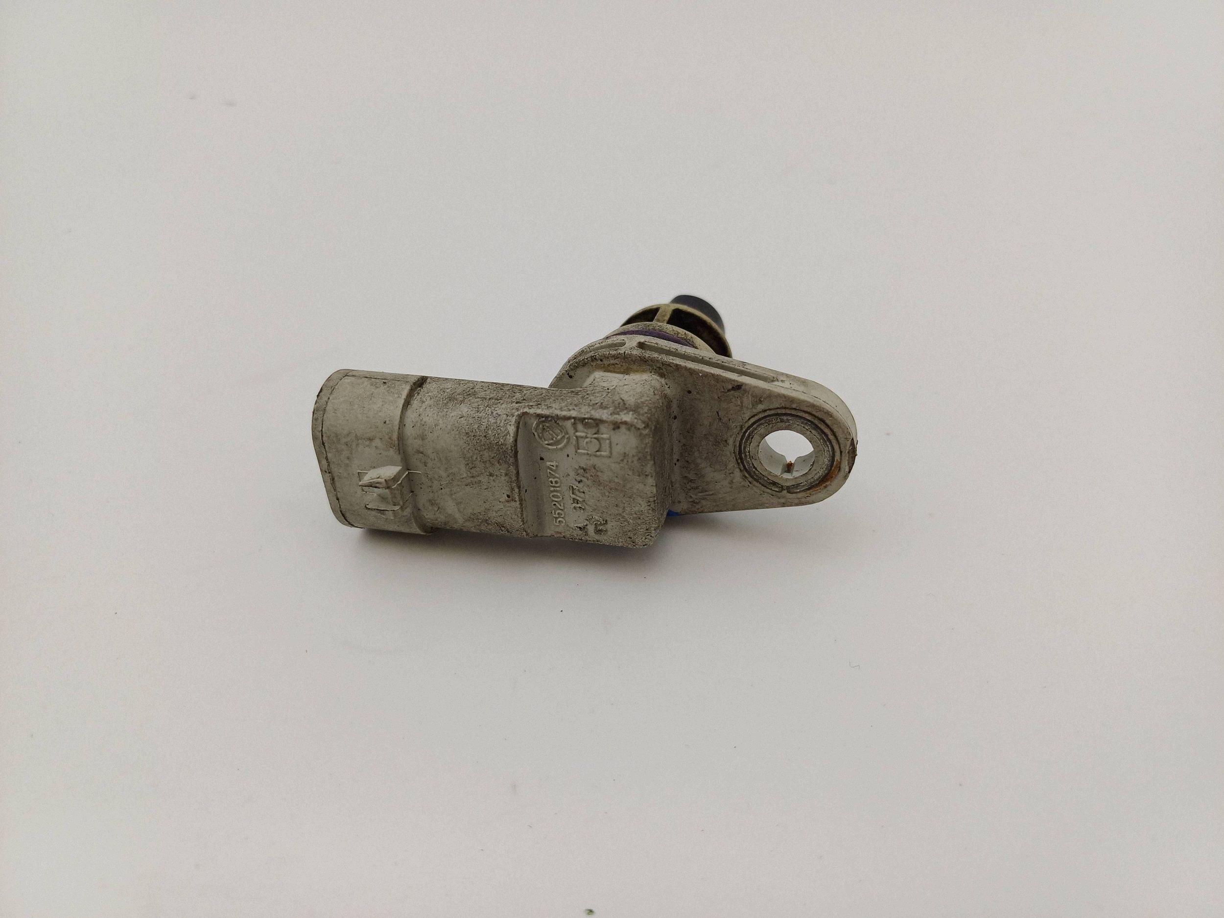 Nokka-akselin asentoanturi OEM 55201874 Opel Meriva