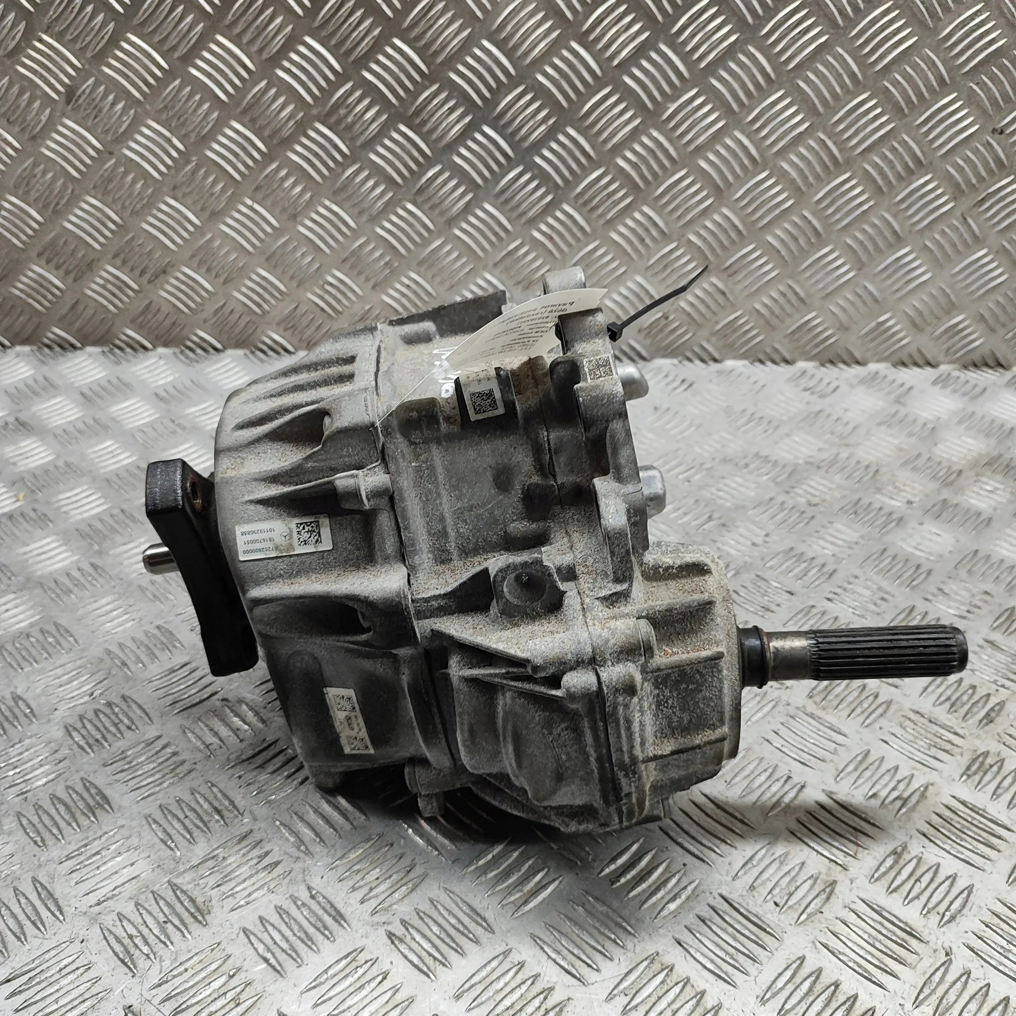 Mercedes 4-MATIC Verteilergetriebe OEM A7252800000