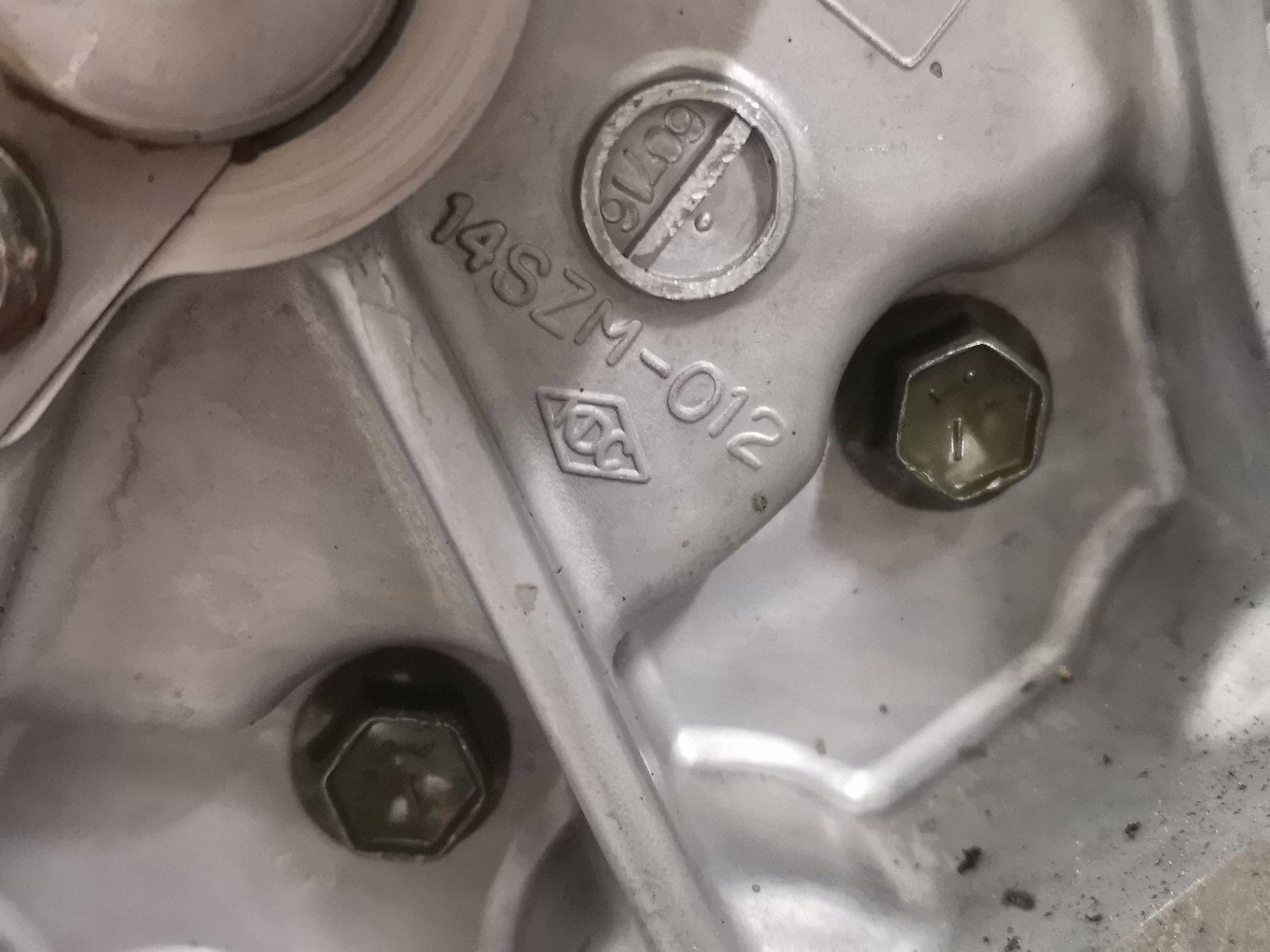 Caixa de transferência Suzuki OEM 14SZM012 - Usado image 3