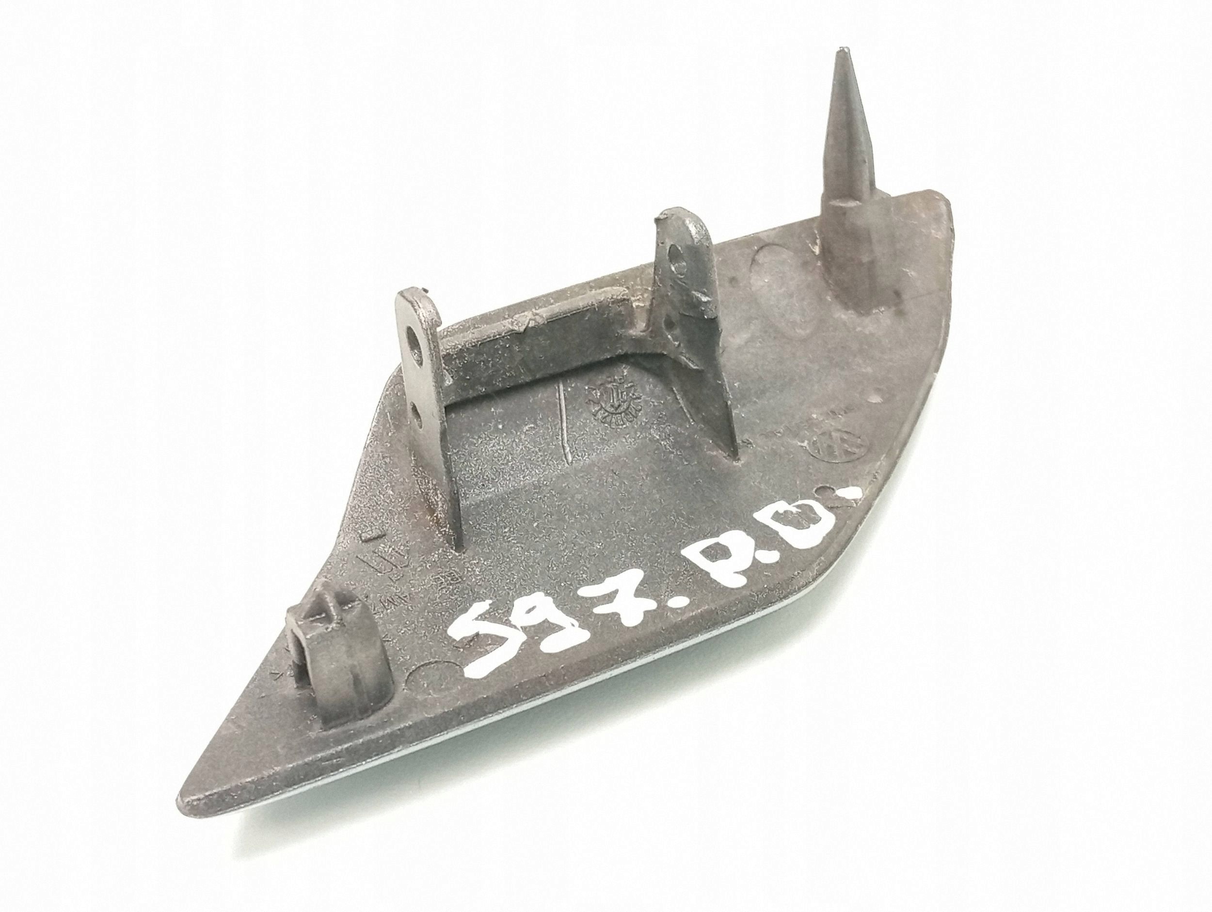 OEM 5K0955110C Oikea ajovalopesulippa VW Golf 6:lle image 3