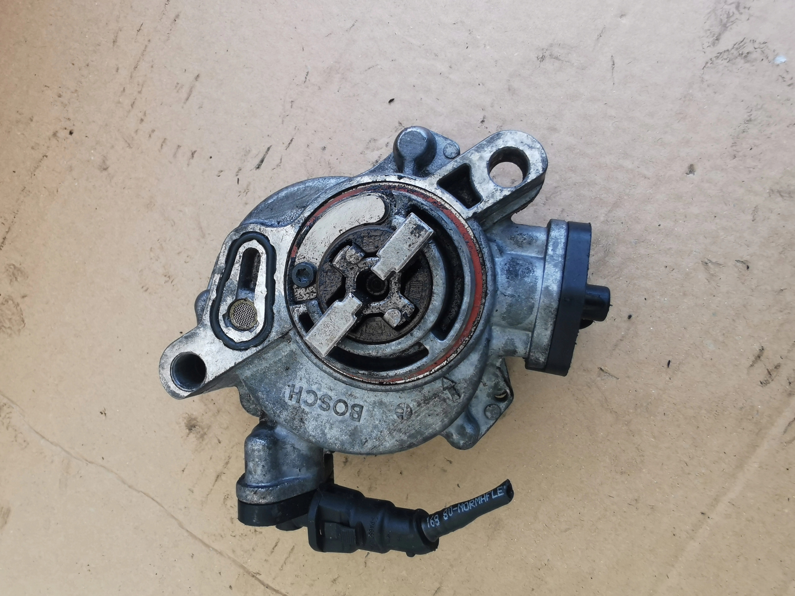 Pompe à vide Ford OEM 9684786780 pour C-MAX MK2 image 4