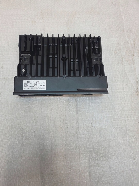 Etusäätimet Audi A5 85F907146F GENUINE