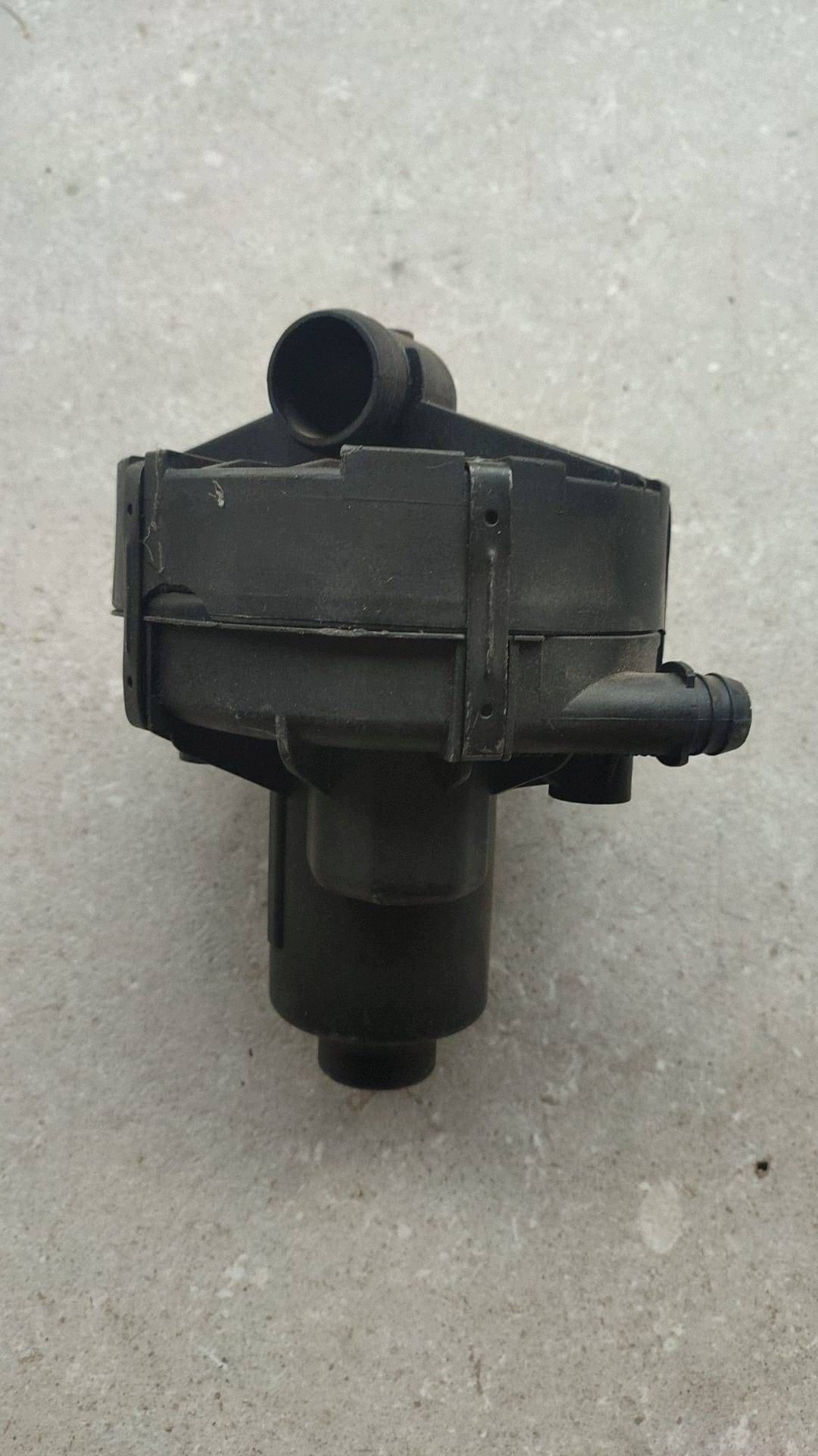 Pompe à air secondaire Mercedes OEM A0001405185 image 2