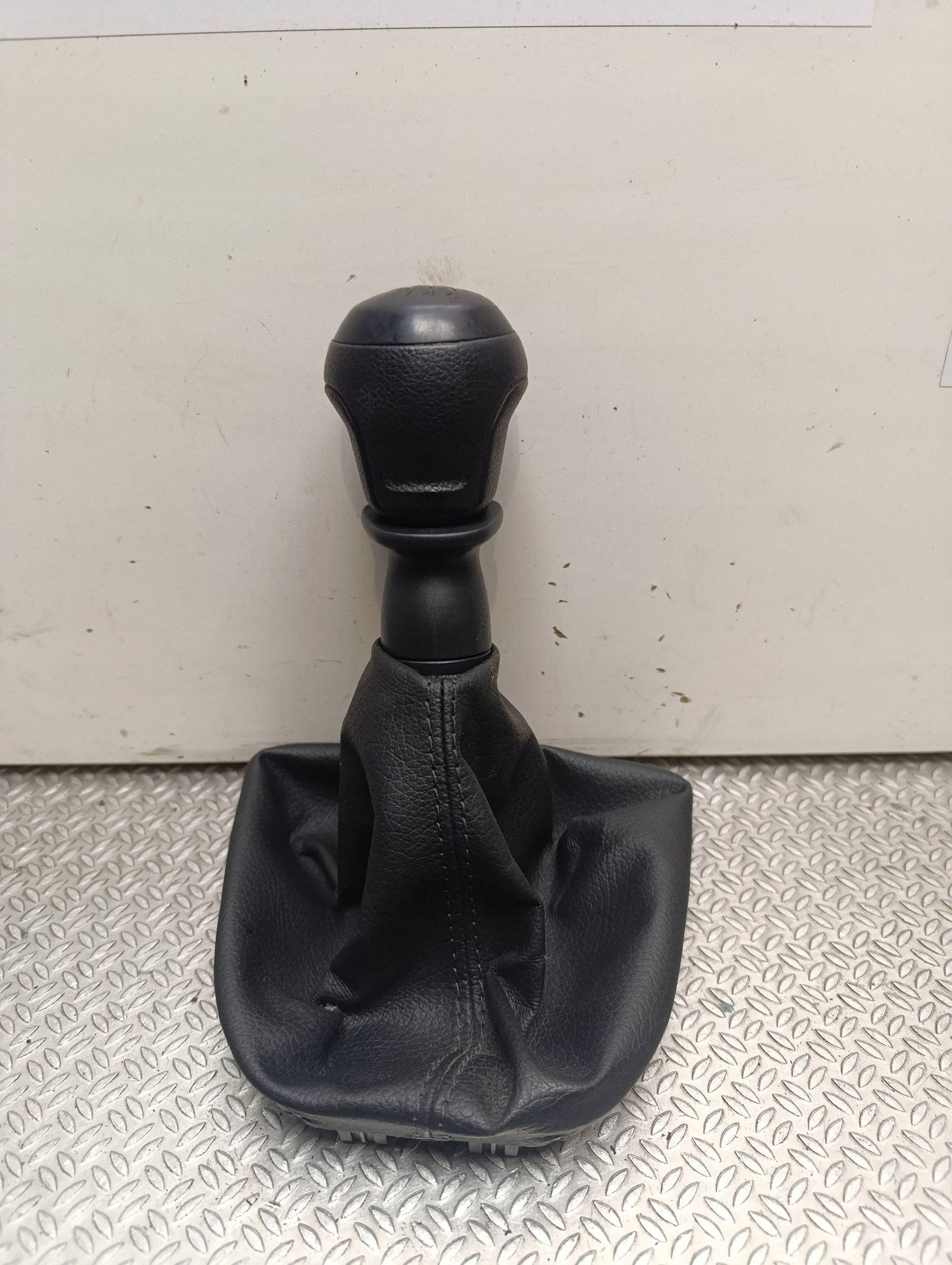 Volkswagen Crafter Mk2 Växelspak OEM 7C0711113B image 2