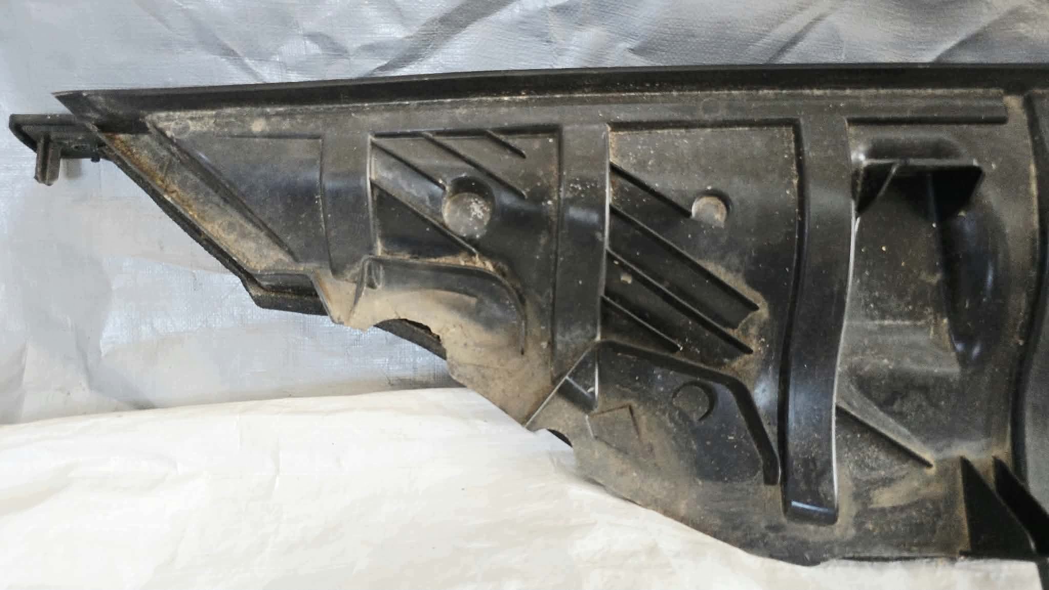 Gebrauchte Renault OE Windschutzscheibendichtung 668118248r image 6