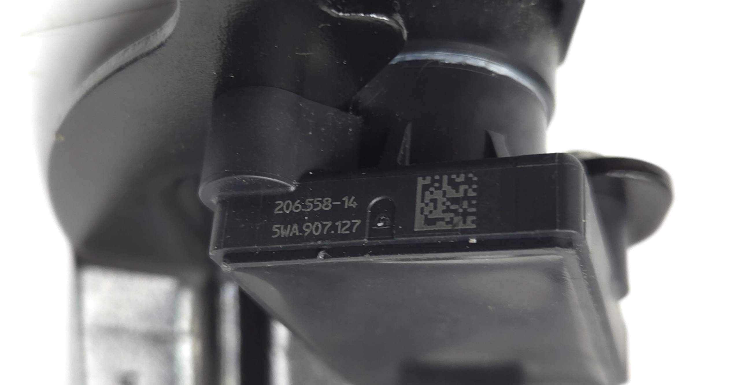 Sensor de nível suspensão traseiro esquerdo Cupra Formentor OEM 5WA512521A image 8