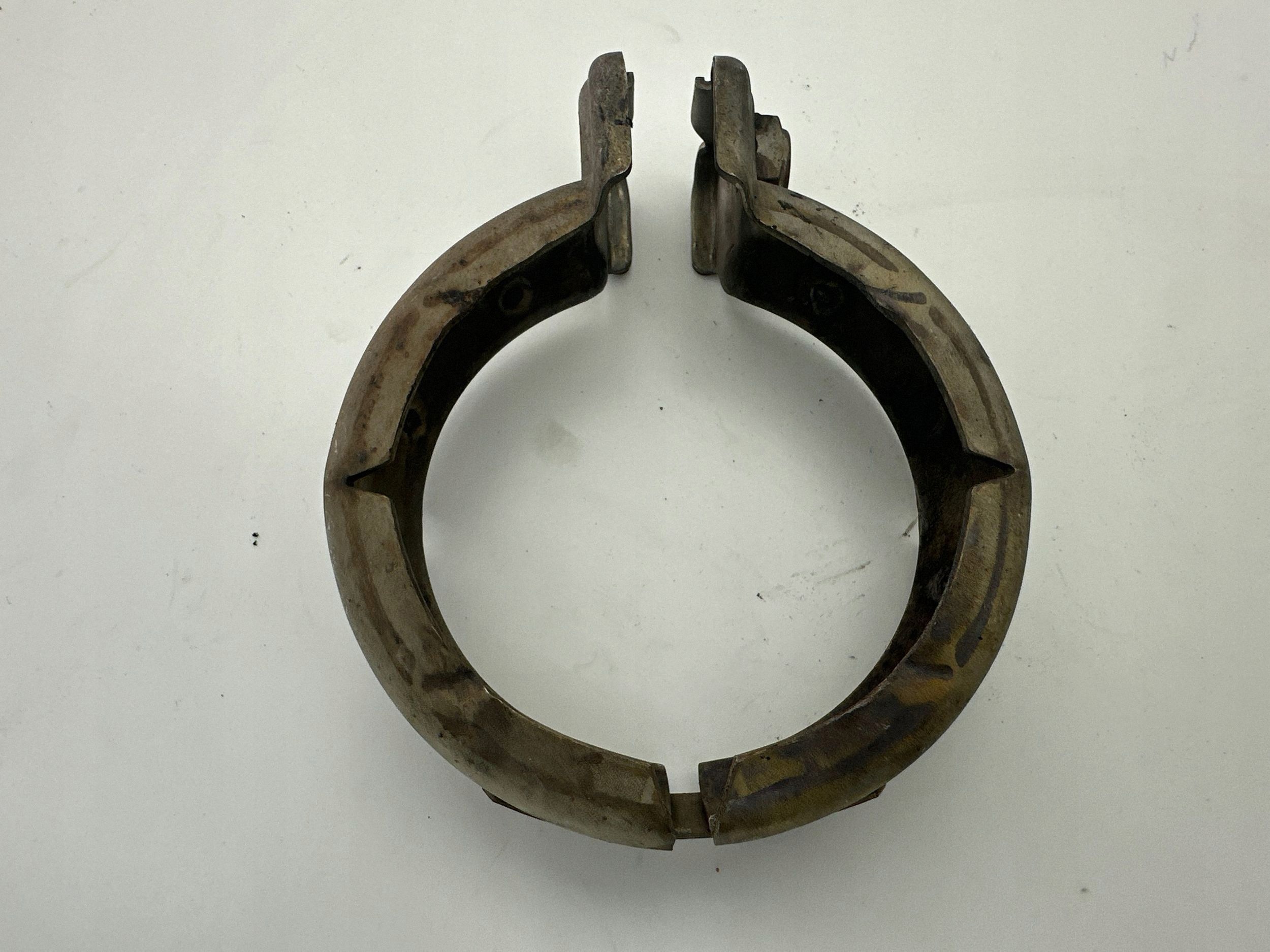 Avgasrörsklämma OEM A0009958902 för Mercedes E-klass image 4