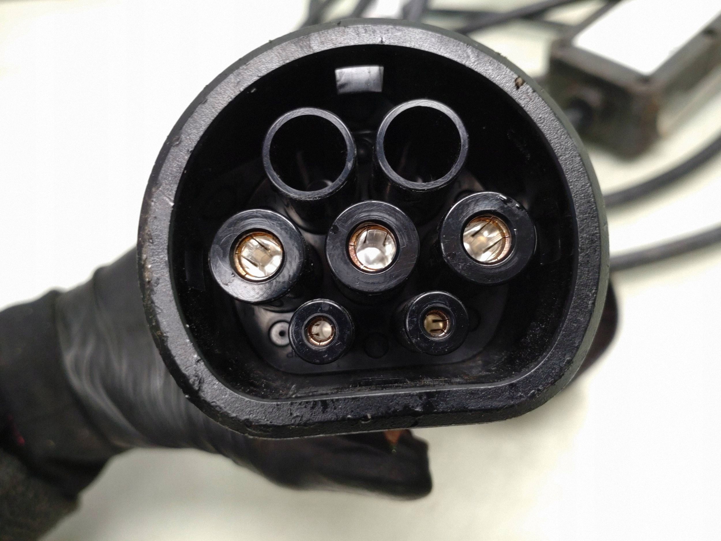 Cable de carga EV Hyundai Kona I 2022 OEM 91996G1050 image 3
