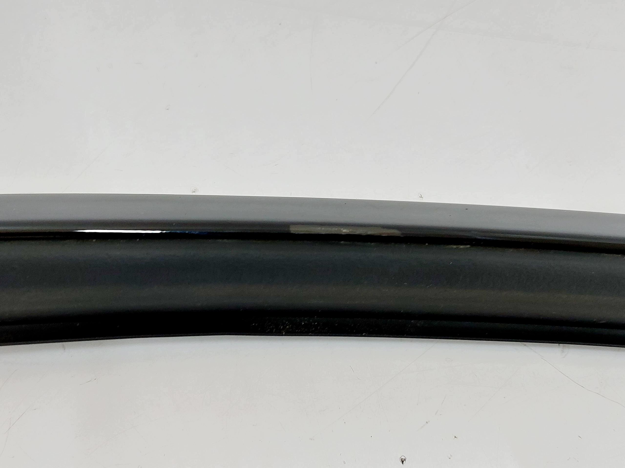 BMW OE 7482862 Right Side Frame Trim Shadowline image 9