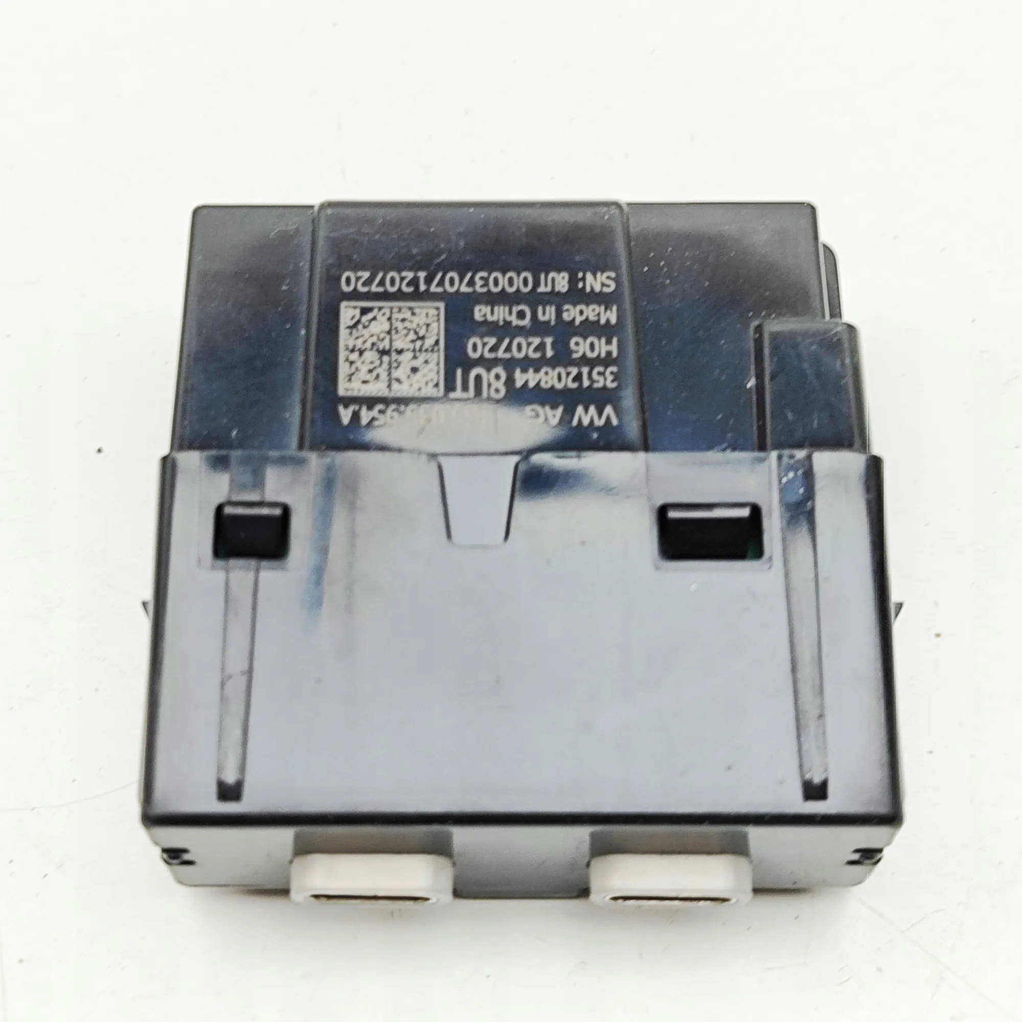 Port USB Cupra Formentor OEM 3G5035954A image 4