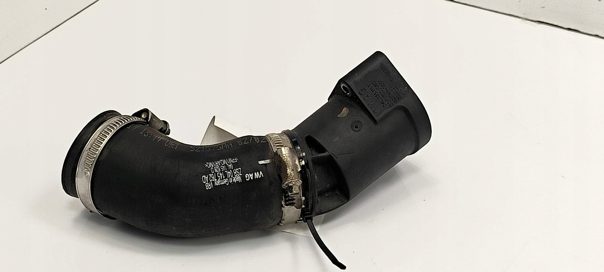 Audi Intercoolerrör OEM 04L145762AD för A3 2.0 TDI image 5