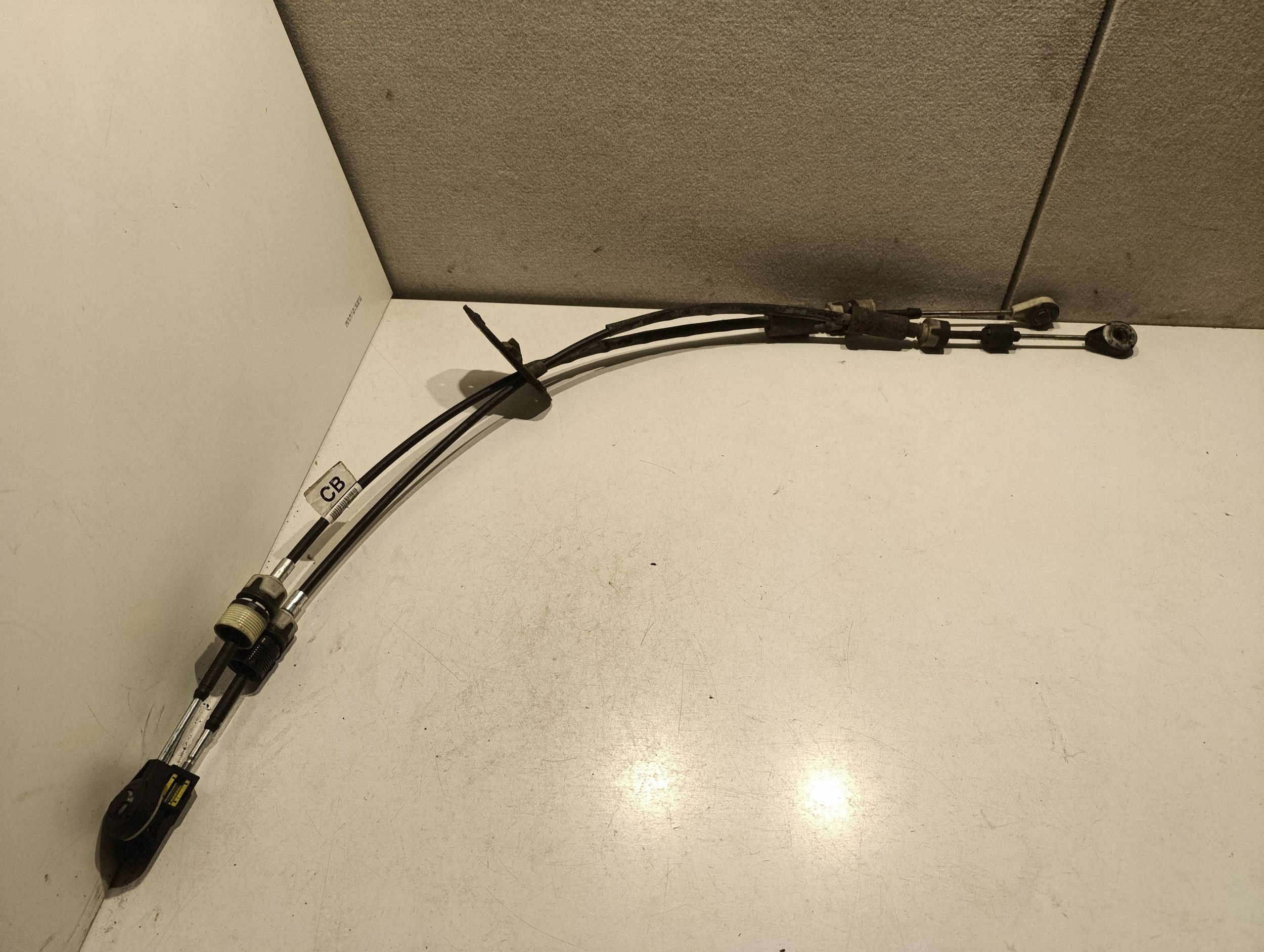 Ford OE BK2R-7E395-CB Versnellingskoppeling - Gebruikt image 2